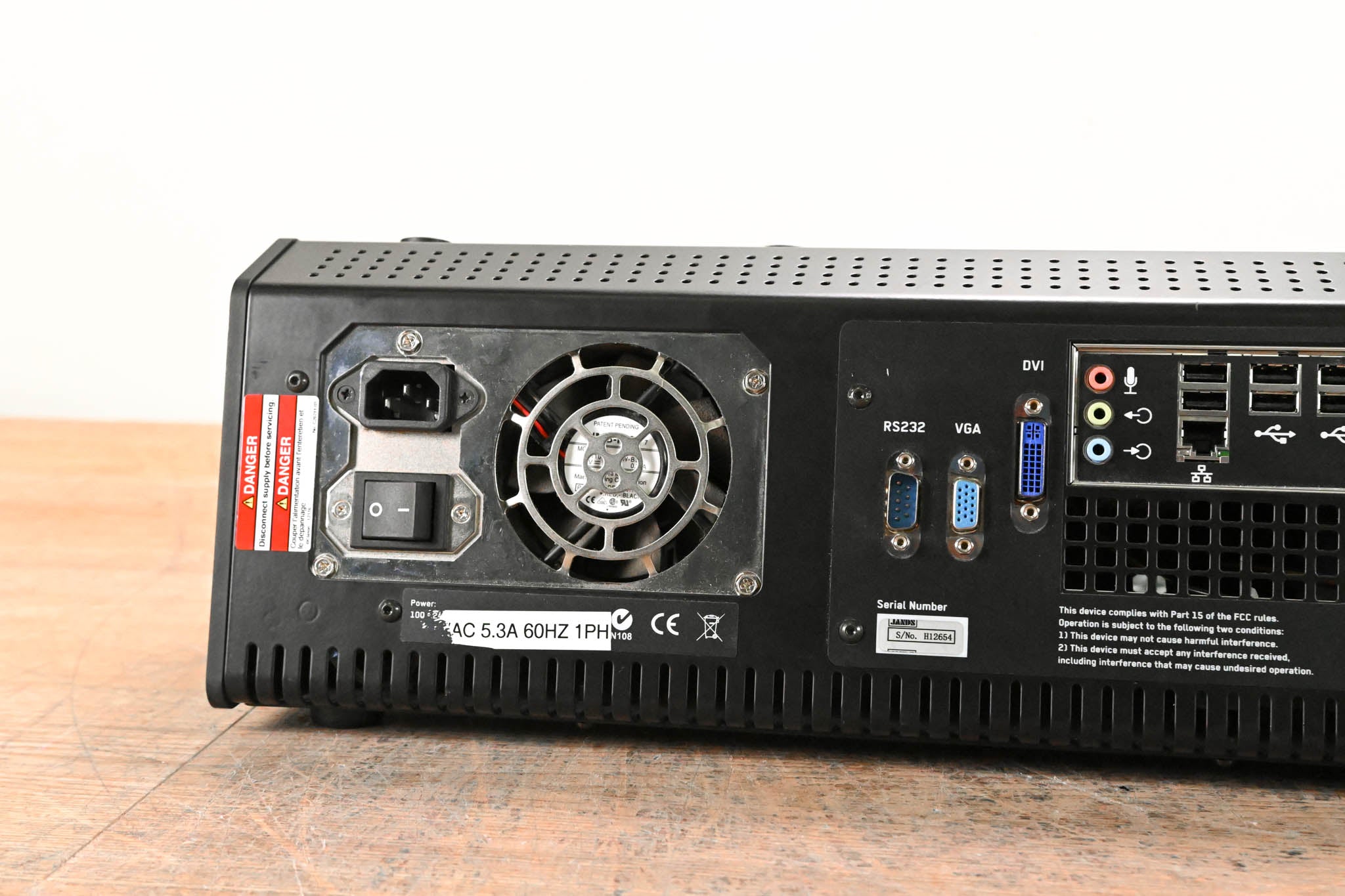 Jands Vista I3 Lighting Control Console