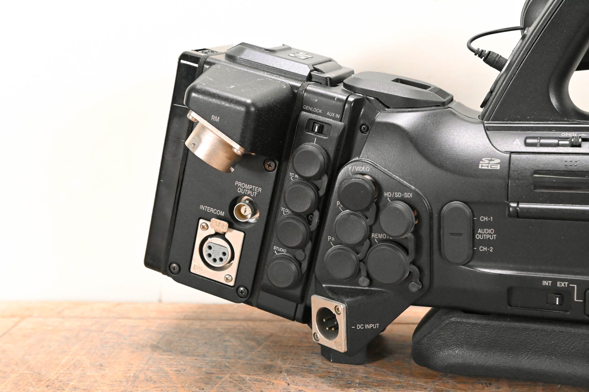 JVC GY-HM790CHU ProHD ENG / Studio Camera