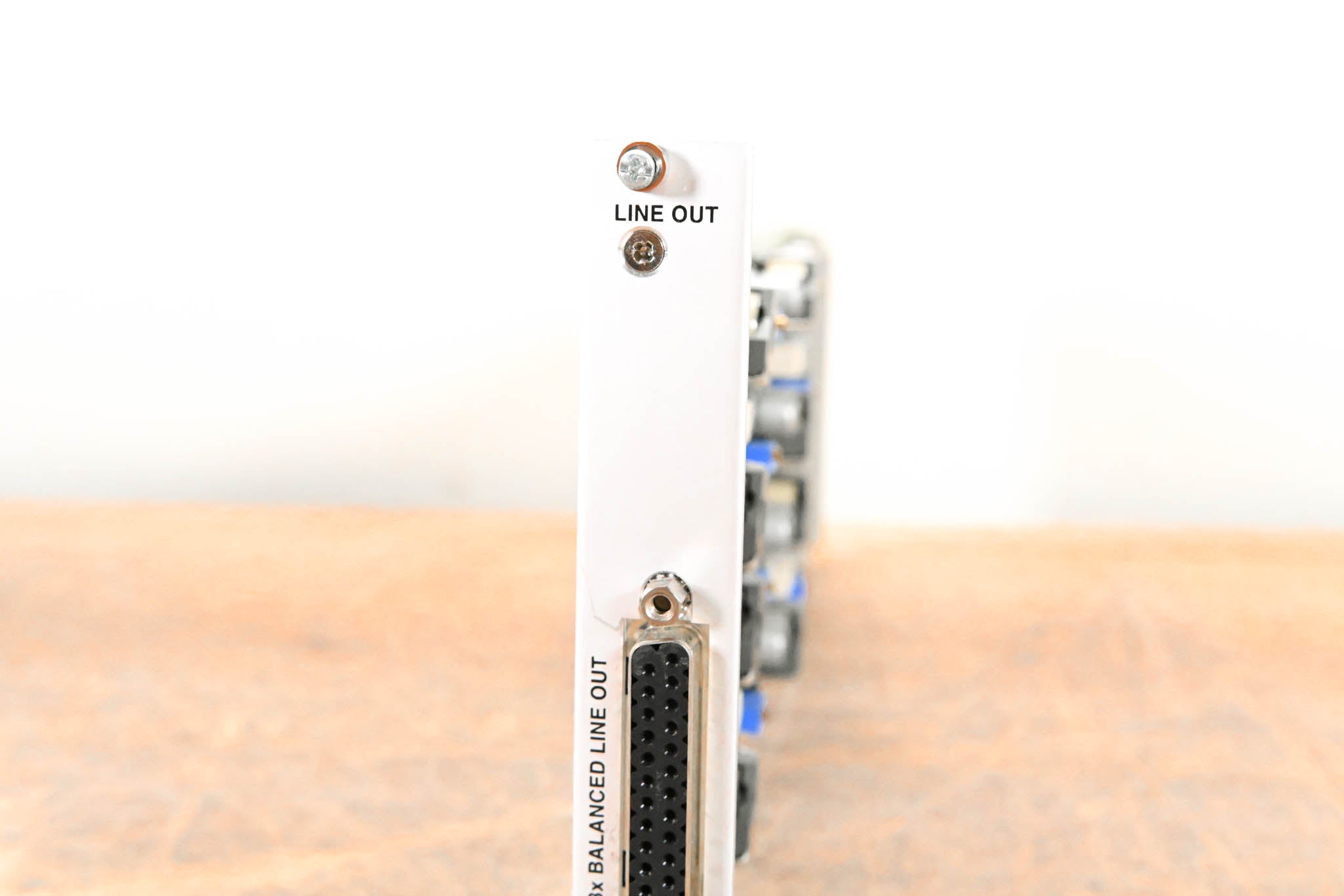 Studer 8-Channel Analog Line Out Card for D21m & D23m Modular I/O System