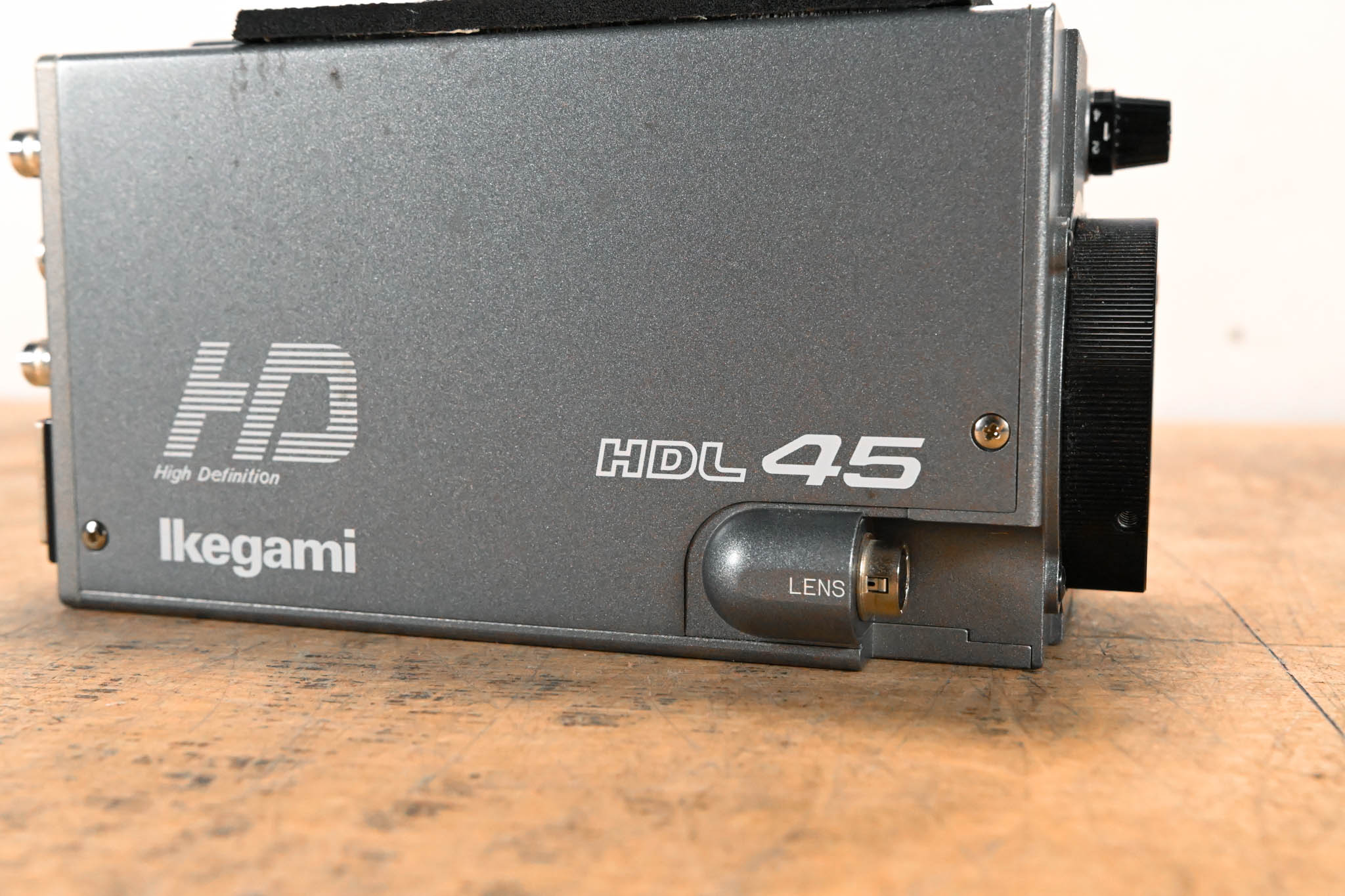 Ikegami HDL-45i 3CCD Multi-Purpose HDTV Camera