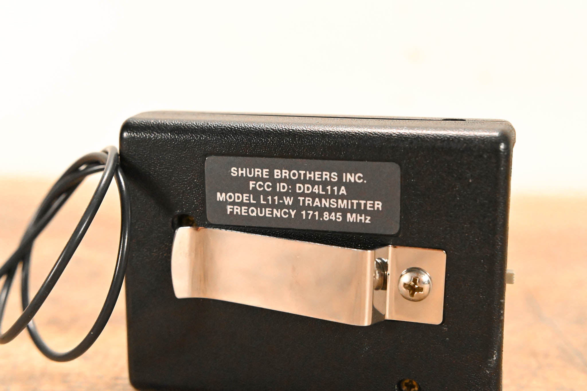 Shure L11-W Wireless Bodypack Transmitter - W Band: 171.845 MHz