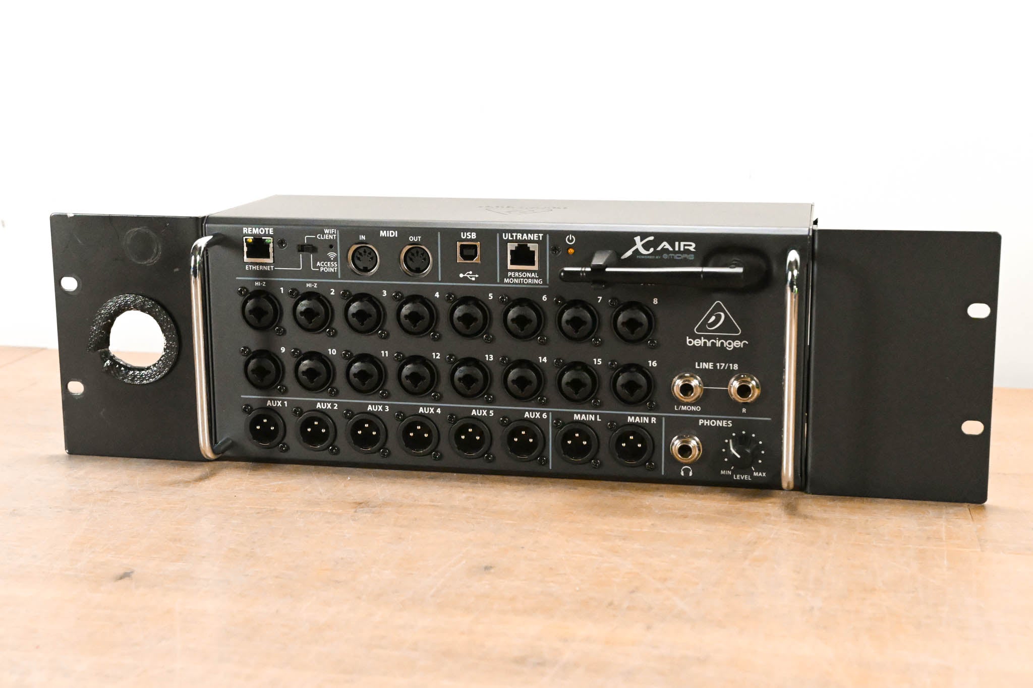 Behringer X Air XR18 18-Channel Tablet-Controlled Digital Mixer