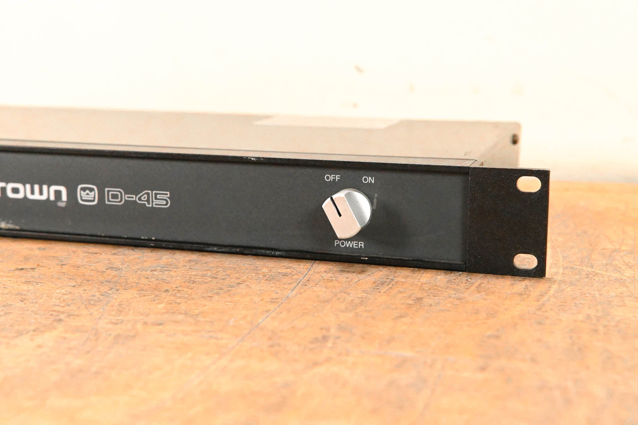 Crown D-45 Two-Channel, 35W Power Amplifier