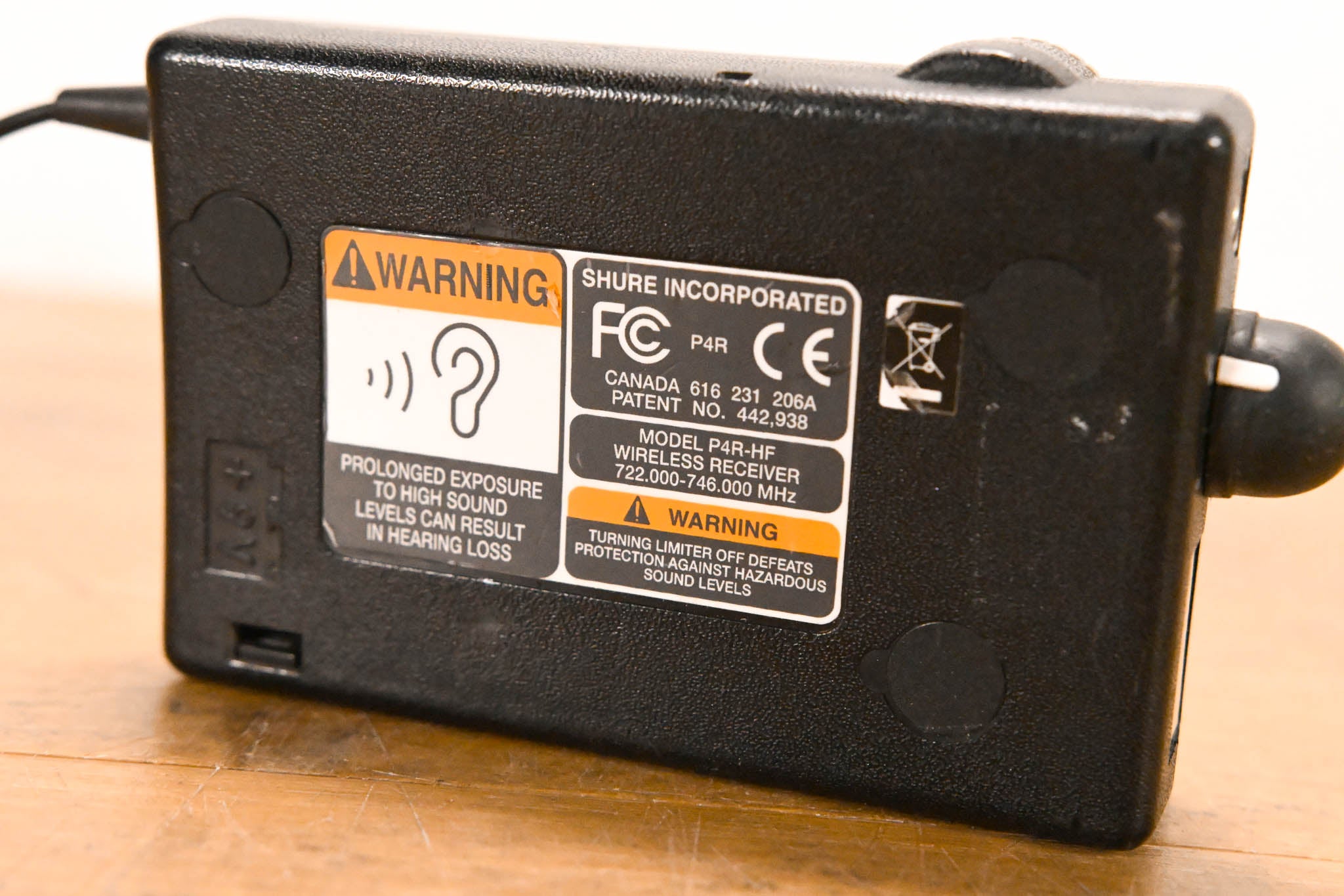Shure P4R-HF Receiver for PSM 400 Personal Monitor System - 722-746 MHz