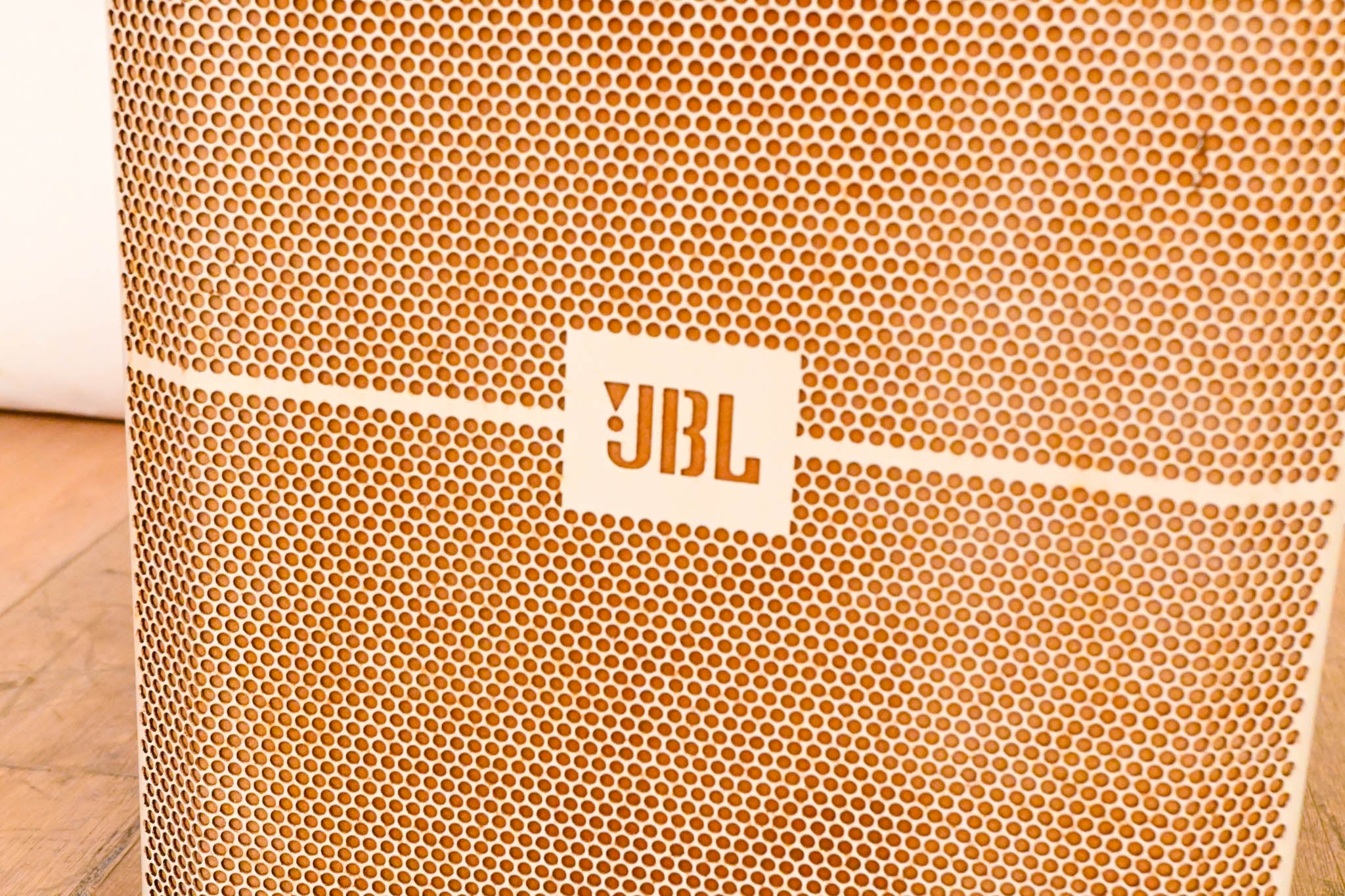 JBL VRX915S-WH 15" Bass Reflex Subwoofer