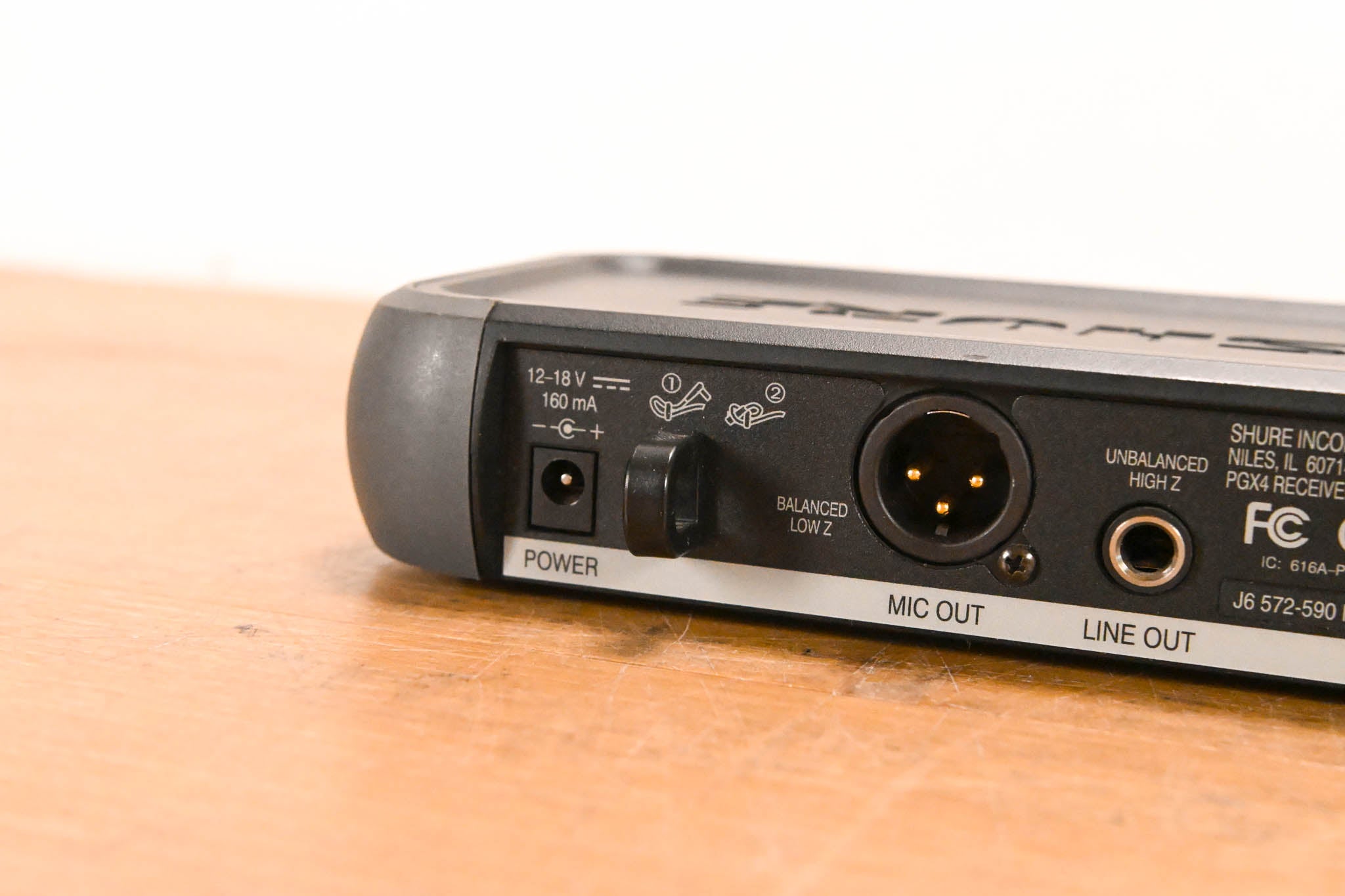 Shure PGX14 Wireless Beltpack System J6 Band - 572-590 MHz (NO PSU)