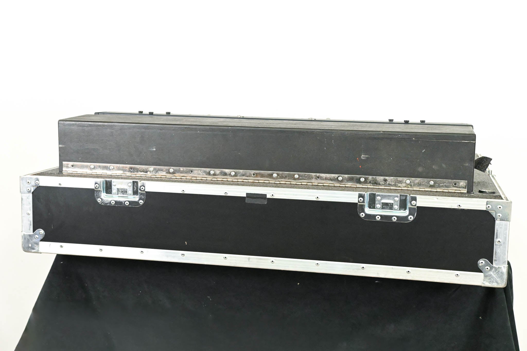 AVID VENUE SC48 Digital Audio Mixing Console with Road Case