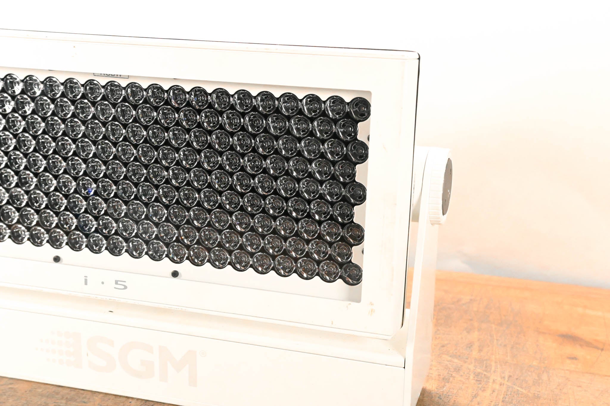 SGM i·5 RGBW POI Outdoor LED Wash Light