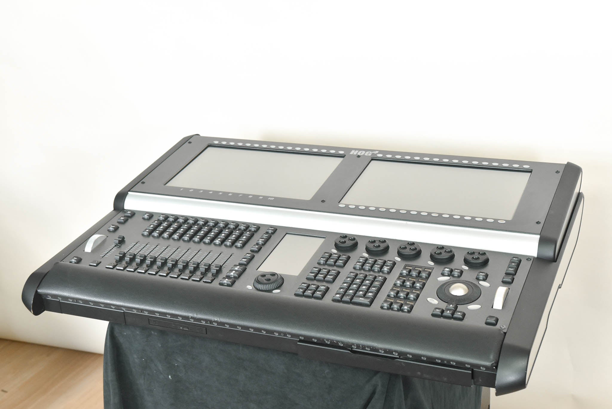 High End Systems Hog 4 Lighting Control Console