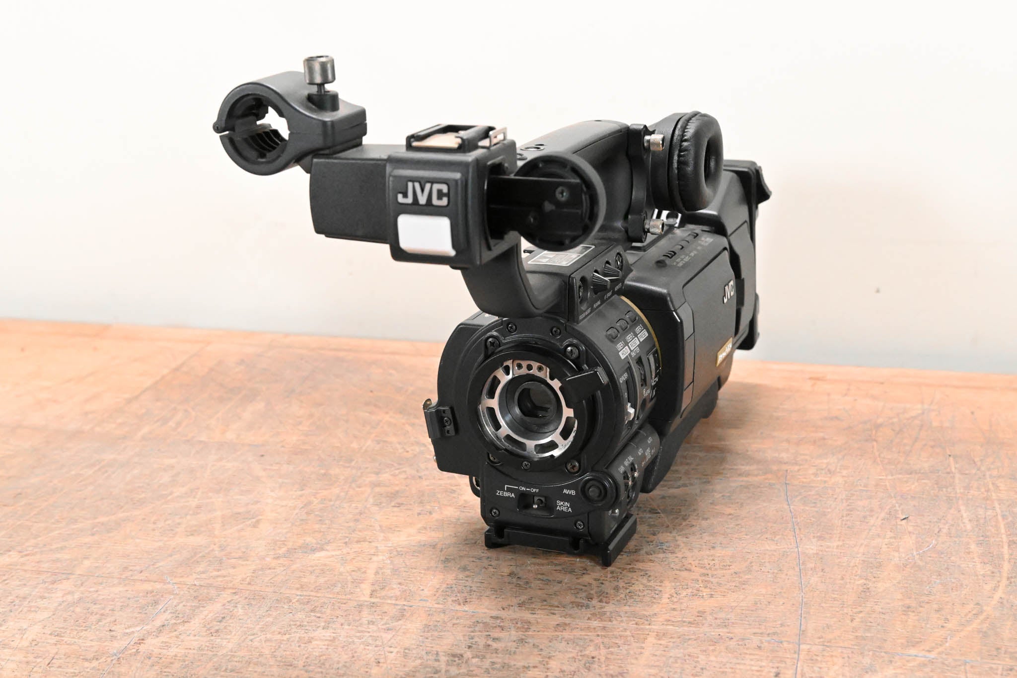 JVC GY-HD250CHU 1/3" 3-CCD Professional HDV Camcorder