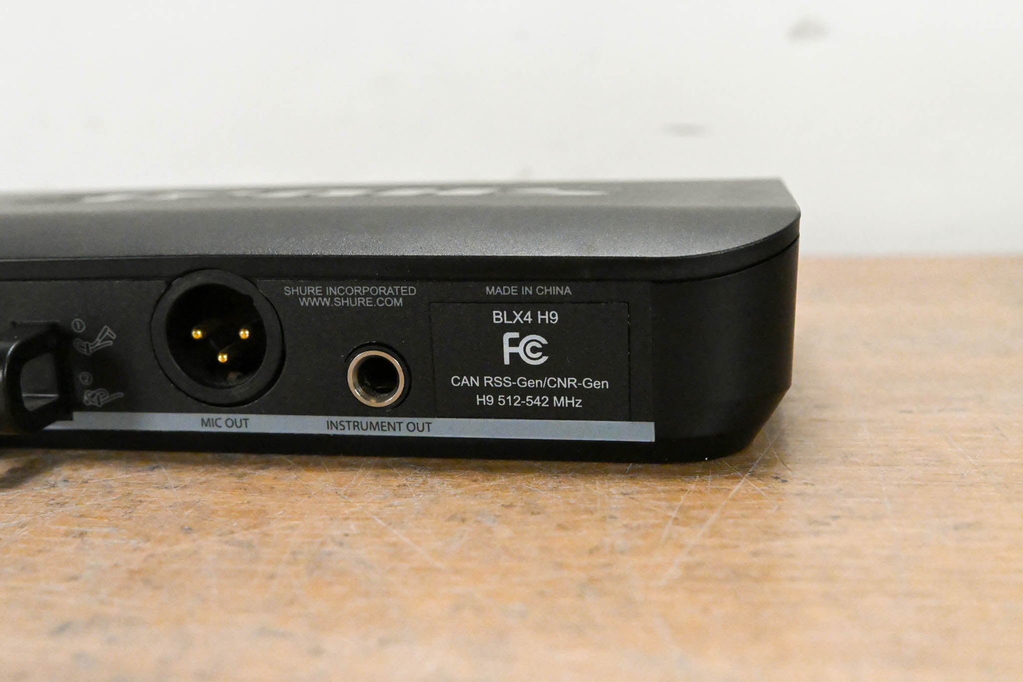 Shure BLX14 Bodypack Wireless System - H9 Band: 512-542 MHz (NO PSU)