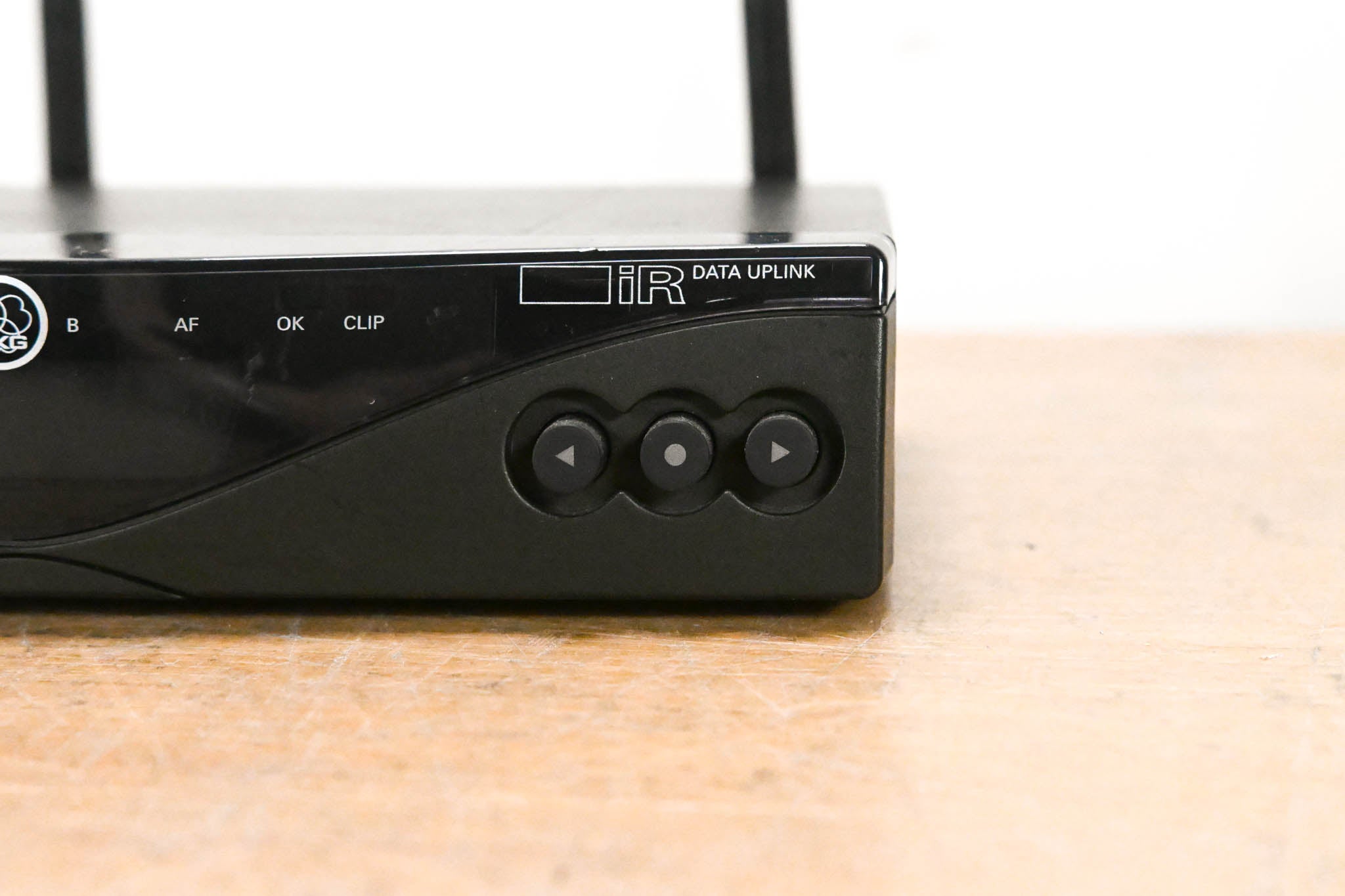 AKG SR450 Wireless Receiver - Band 1: 650.100-680 MHz (NO POWER SUPPLY)