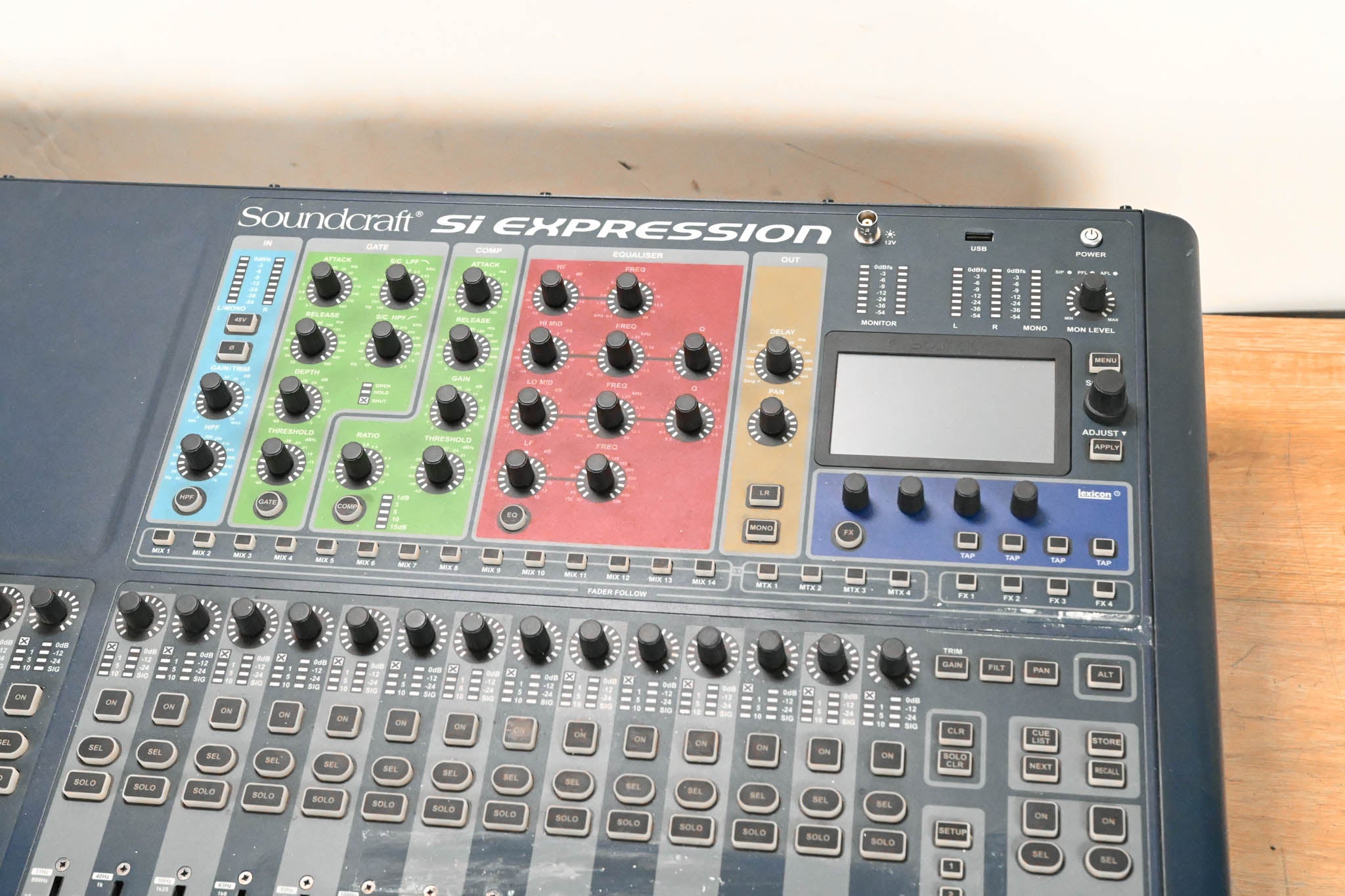 Soundcraft Si Expression 3 32-Channel Digital Mixer with MADI-USB Card
