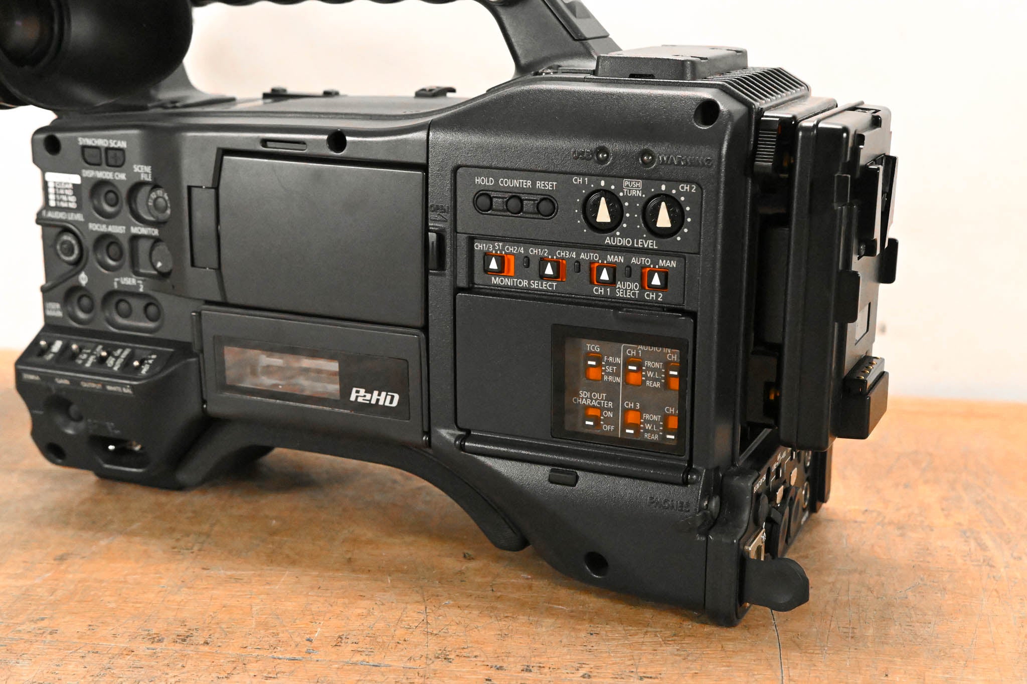 Panasonic AG-HPX370P 1/3" ENG P2HD Camcorder