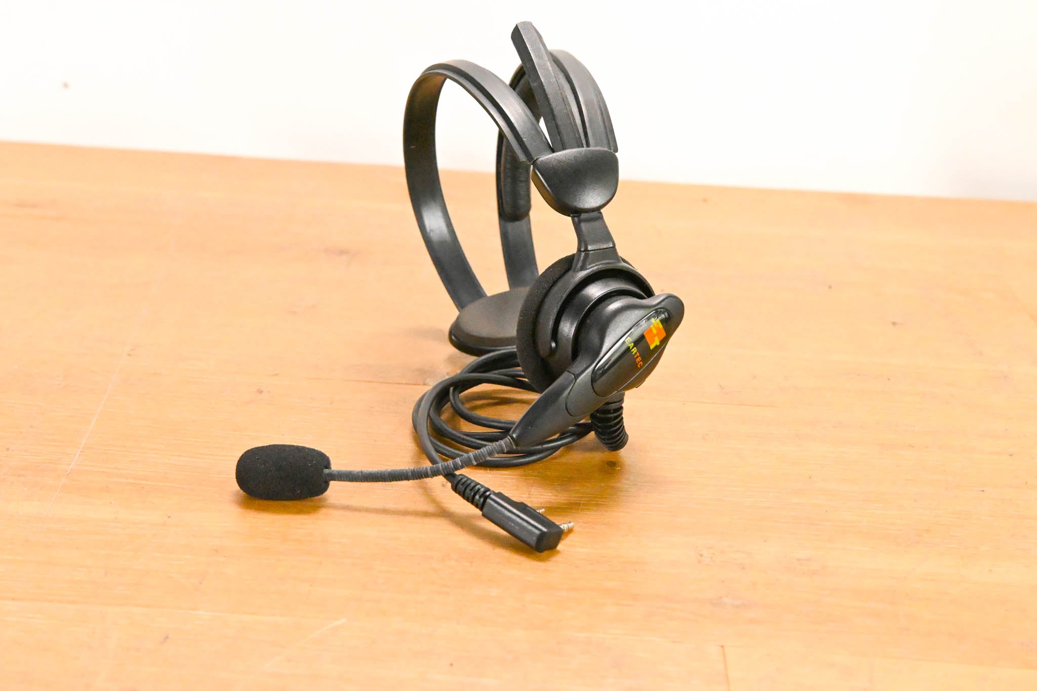 Eartec UltraLite Mid-Weight Wired Headset