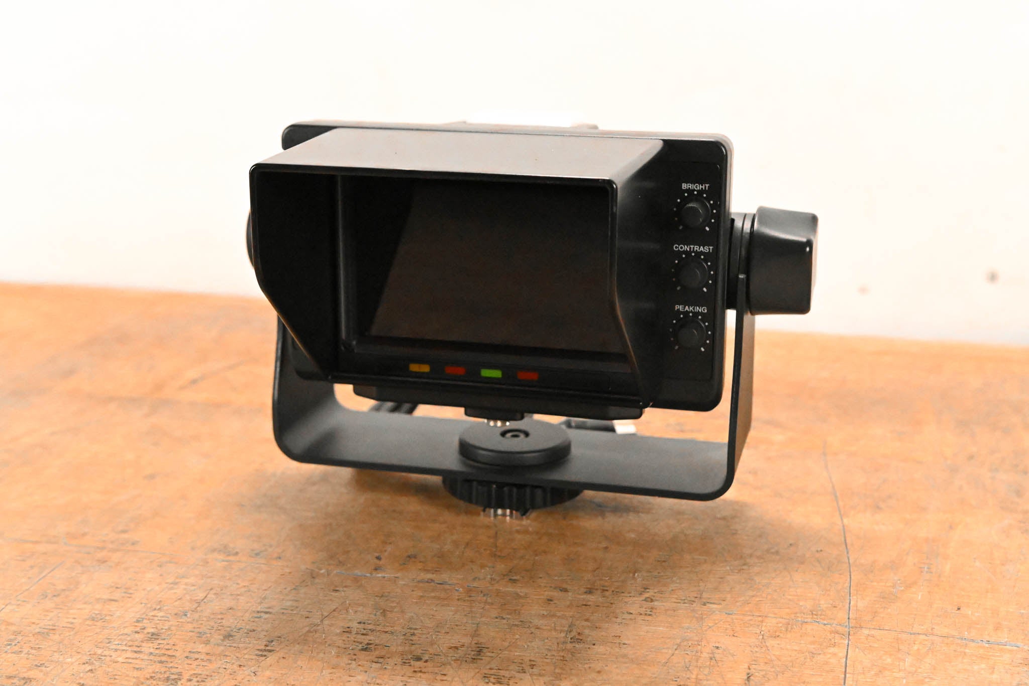 Sony DXF-C50WA 5-inch LCD Color Viewfinder for HXC-D70 SD/HD Camera