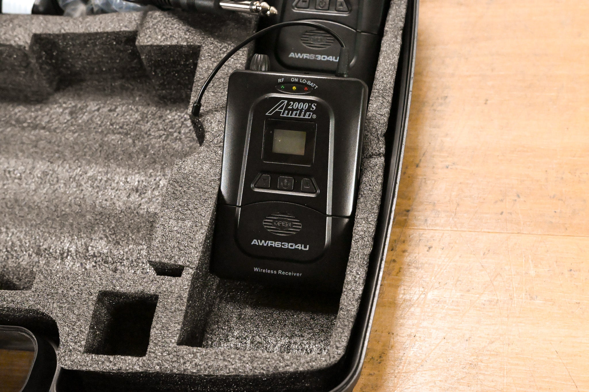 Audio2000's AWM630AU IEM System w/ four Bodypack Receivers: 573-597.8MHz