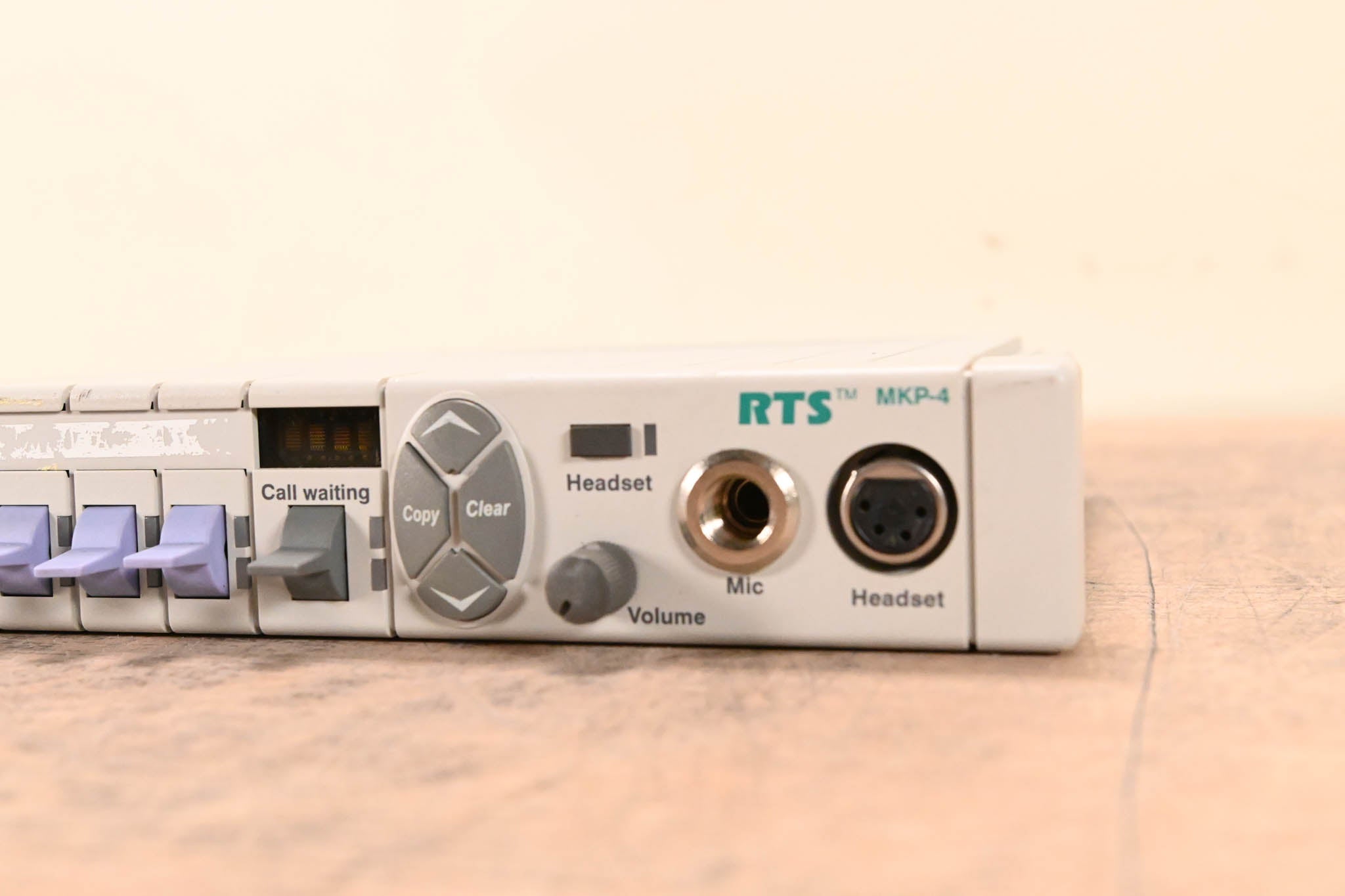 RTS MKP-4 4-Position Rackmount/Desktop Keypanel - 4 pin