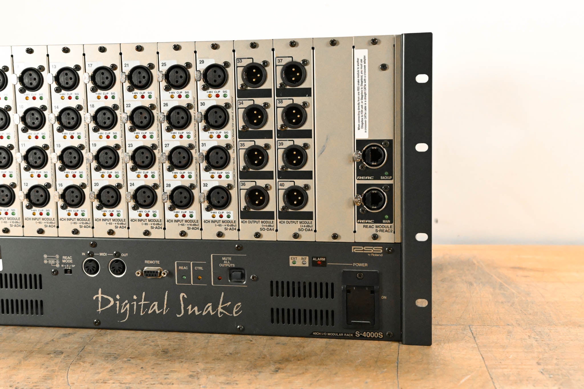 Roland S-4000S-3208 Digital Snake 32x8 Modular Stage Unit