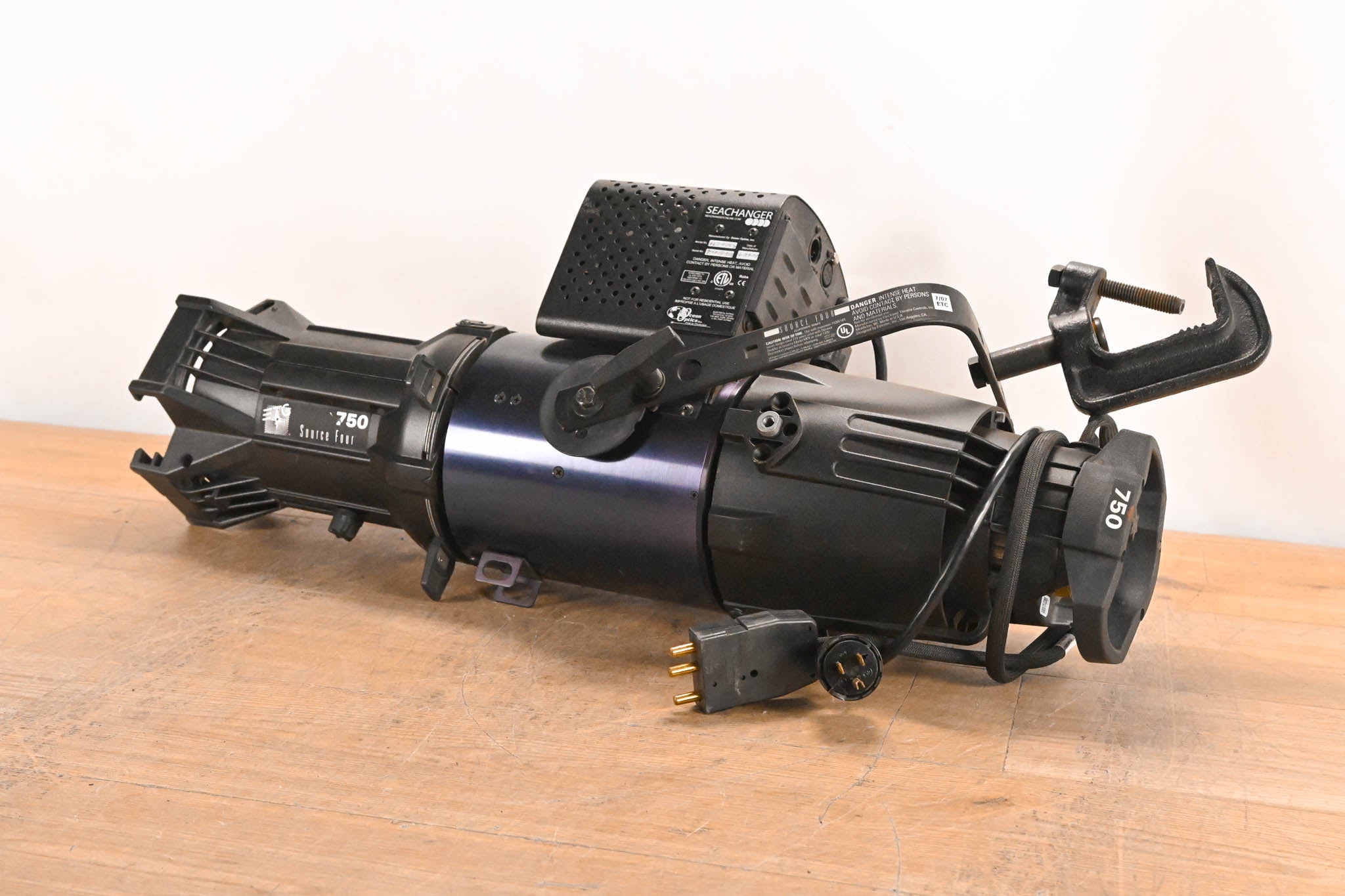 ETC Source Four 750 36 Degree Leko w/OceanOptics SeaChanger Color Engine