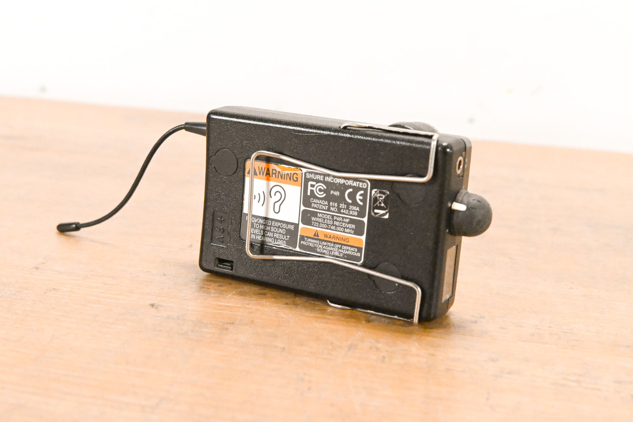 Shure P4R-HF Receiver for PSM 400 Personal Monitor System - 722-746 MHz