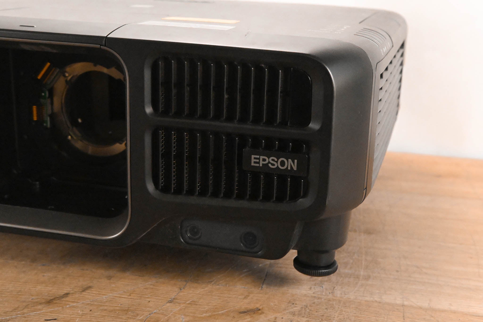 Epson Pro L1405U 8,000-Lumen Laser WUXGA 3LCD Projector