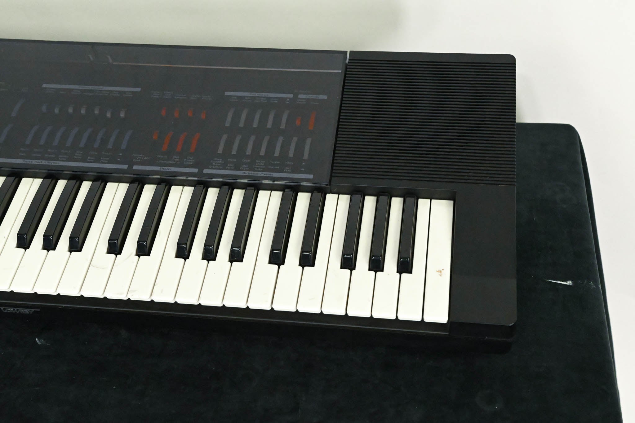 Lowrey V-120 Micro Genie 61-Key Portable Organ / Keyboard (NO PSU)