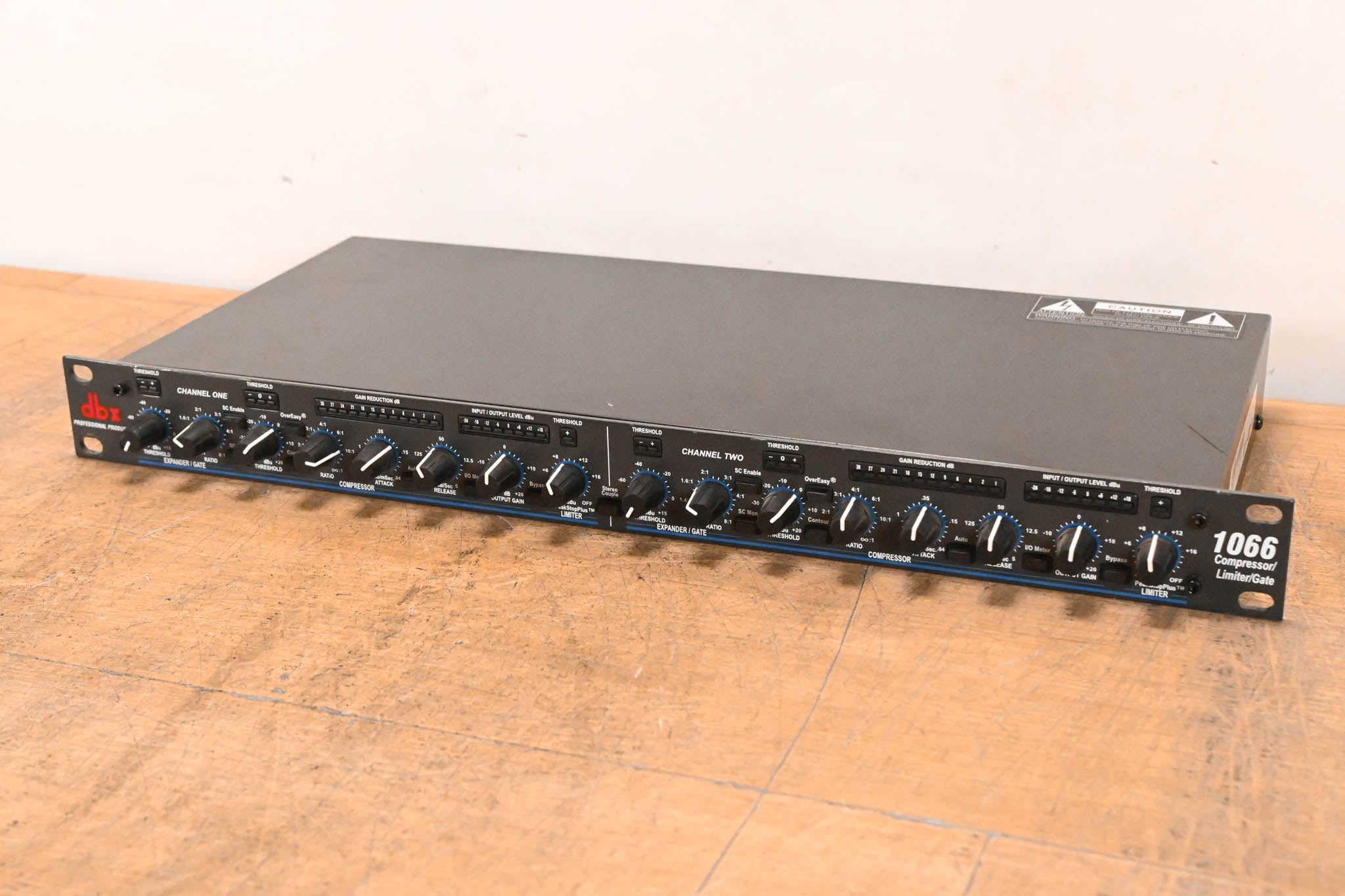 dbx 1066 2-Channel Compressor/Limiter/Gate