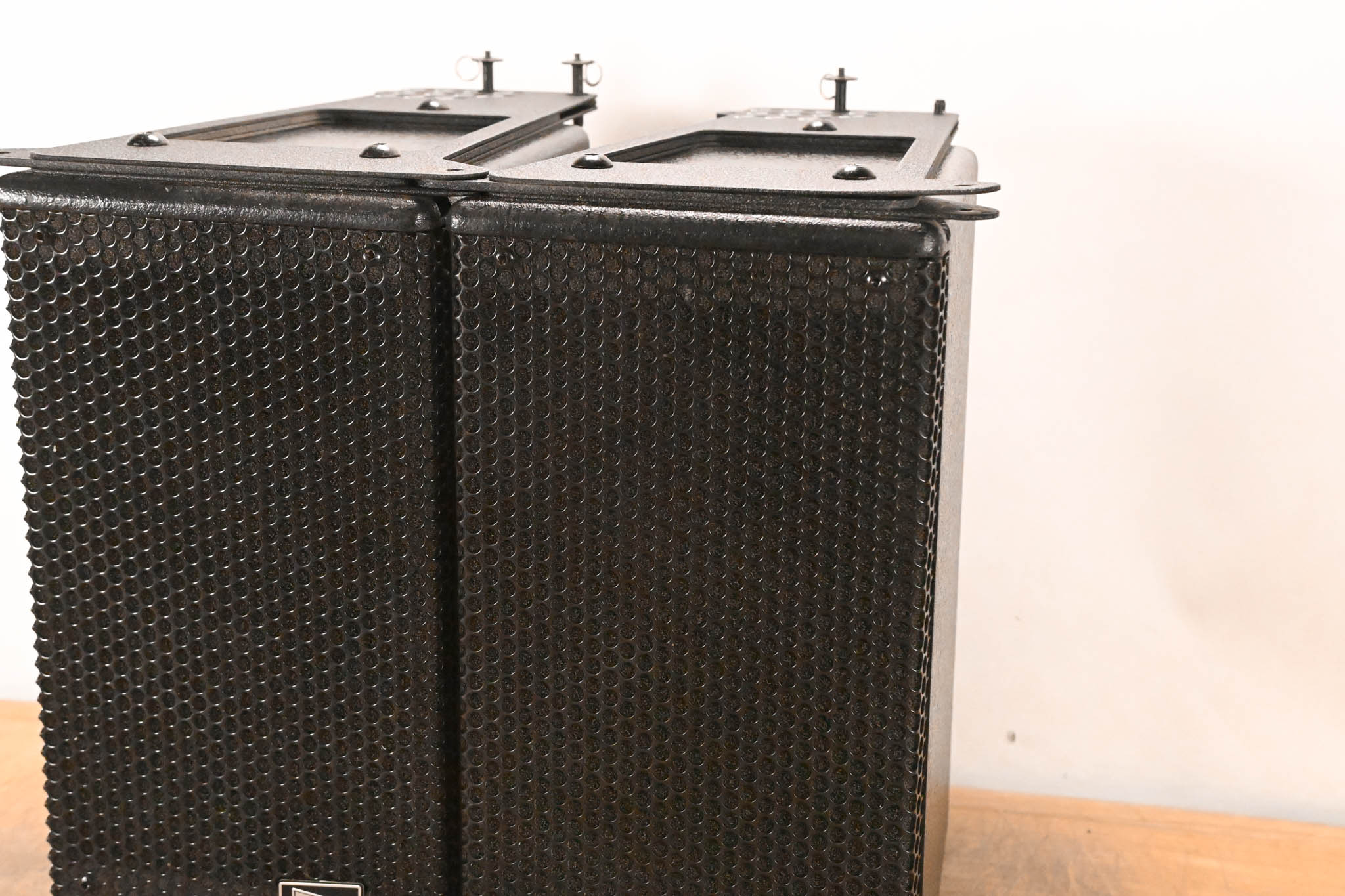 SLS LS6500 Full-Range Bi-Amped Line Array Module (PAIR)