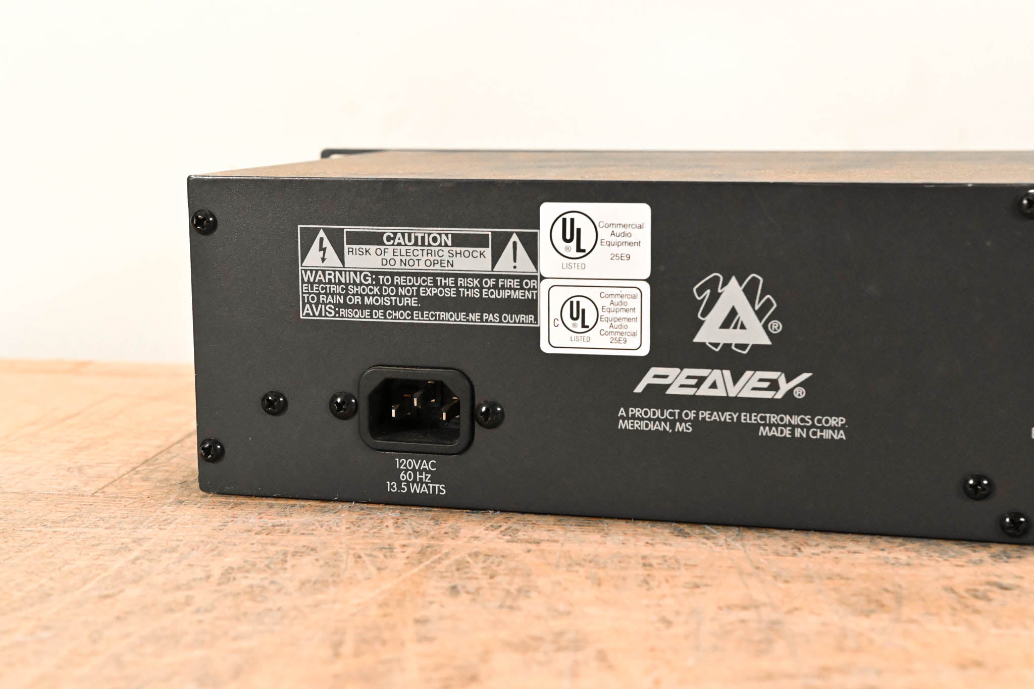 Peavey QF 131 31-Band Graphic Equalizer