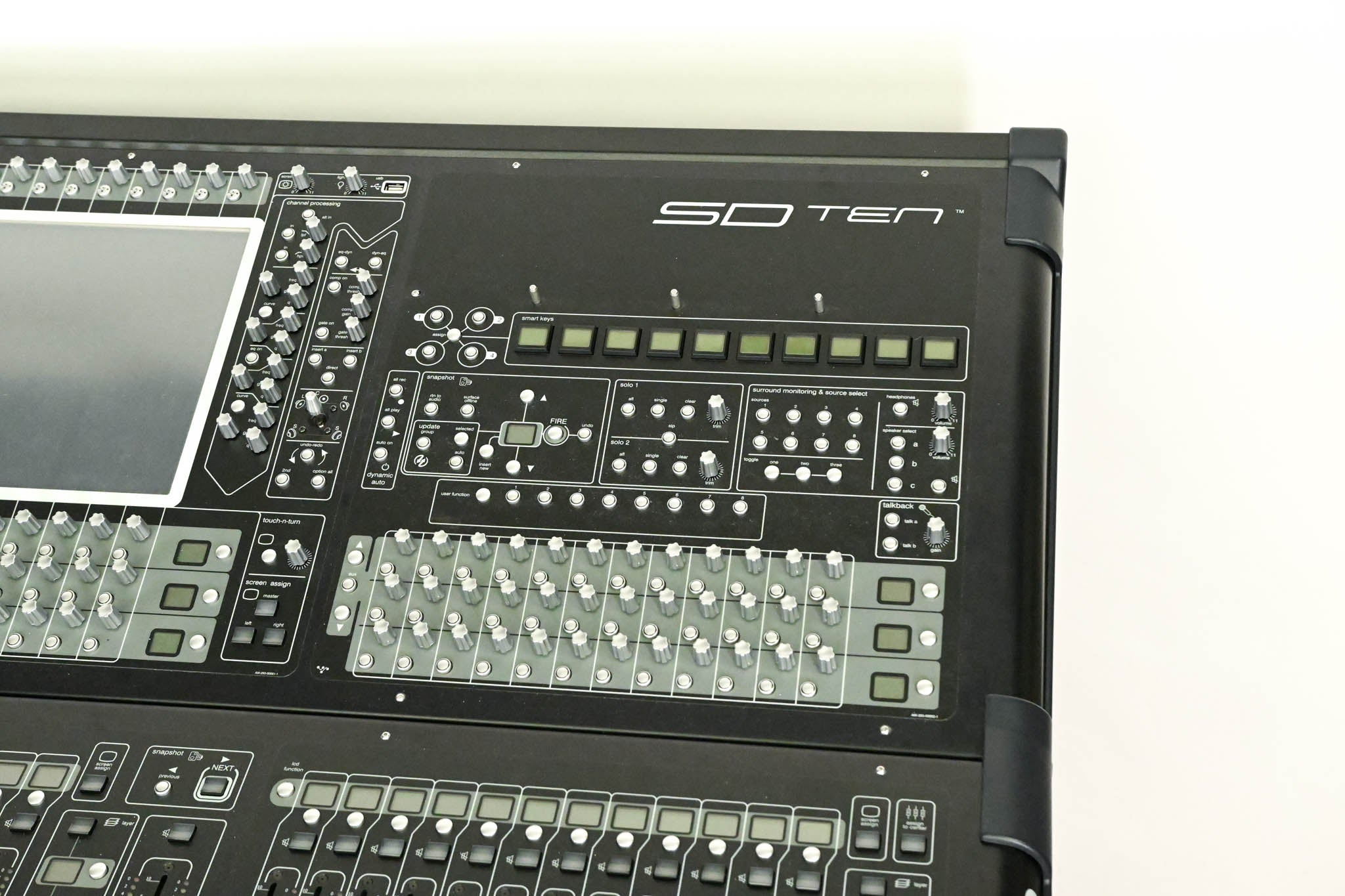 DiGiCo SD10 Digital Mixing Console with Waves Card and ST Optical