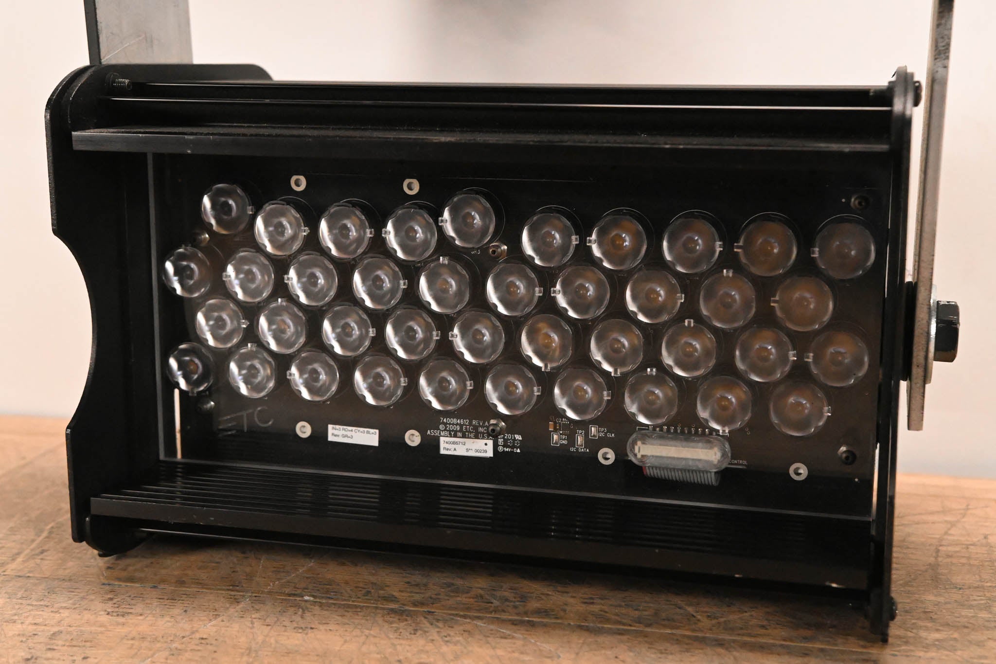ETC Vivid Ice SL3 11" LED Fixture