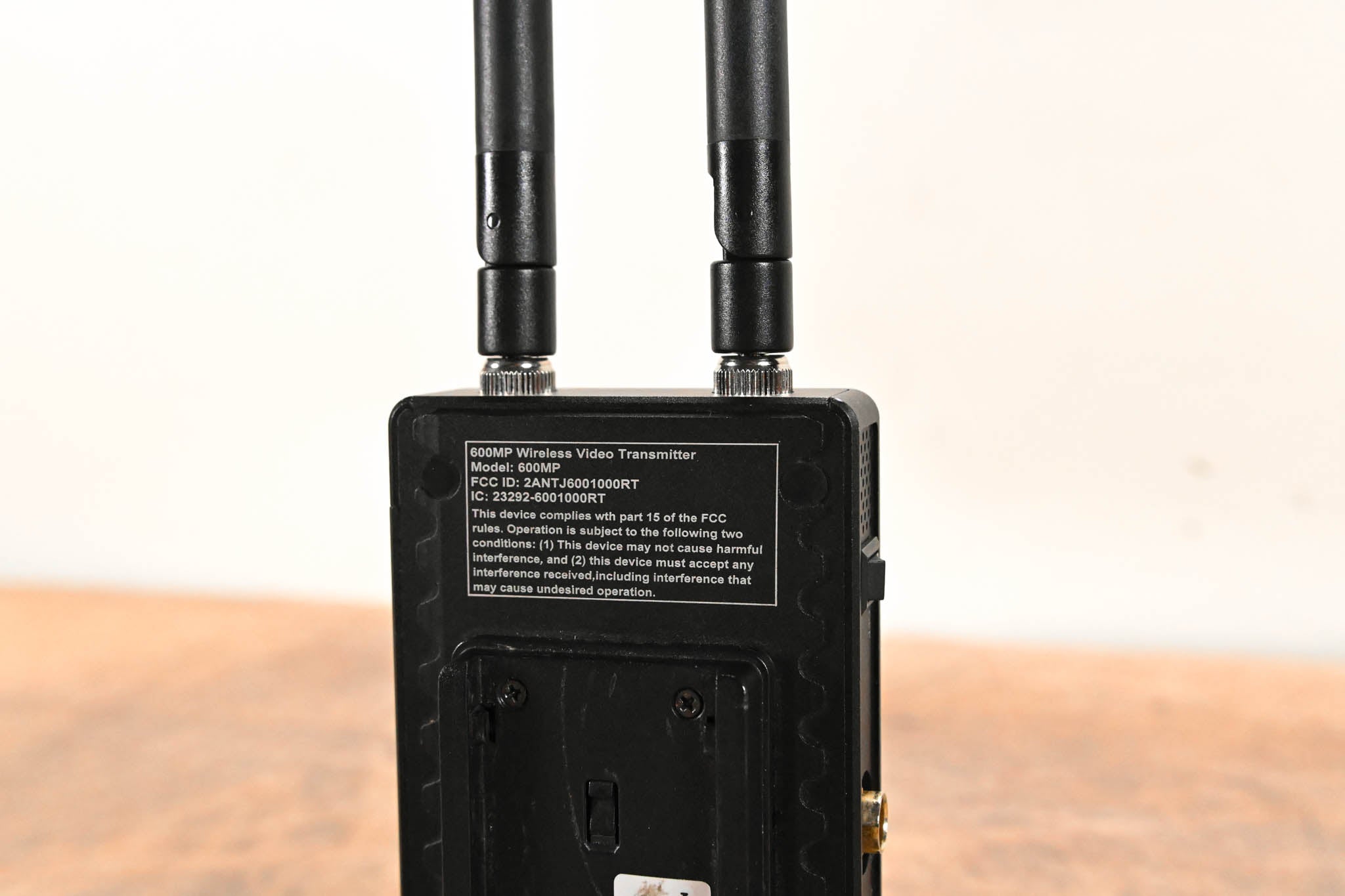 CINEGEARS Ghost-Eye 600MP Wireless Video Transmitter