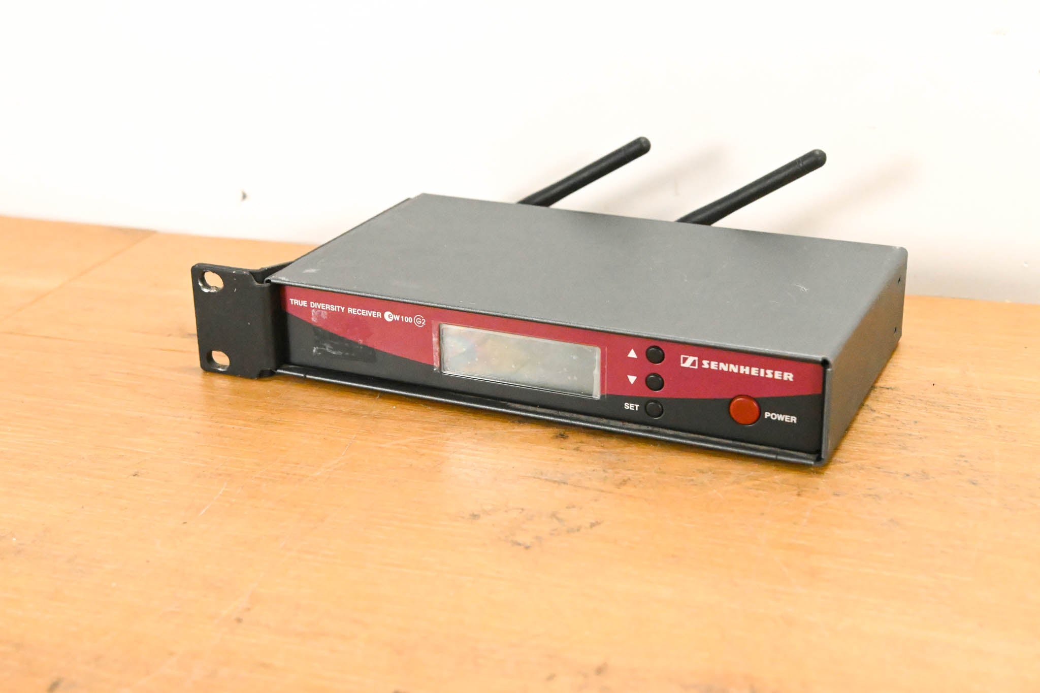 Sennheiser EM 100 G2 Wireless Receiver - 518-554 MHz (NO POWER SUPPLY)