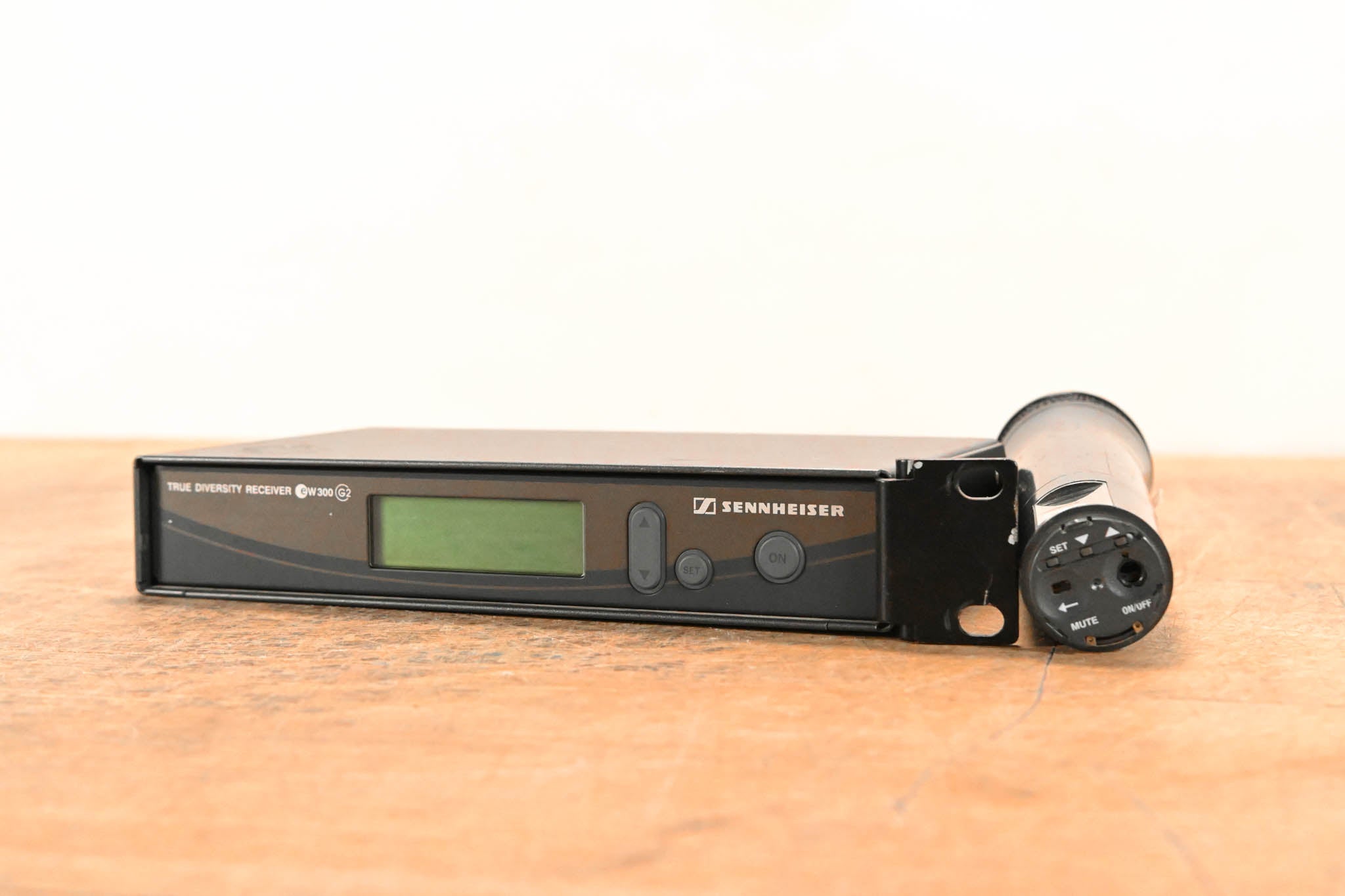 Sennheiser ew 300 G2 Handheld Wireless System 518-554MHz NO POWER SUPPLY