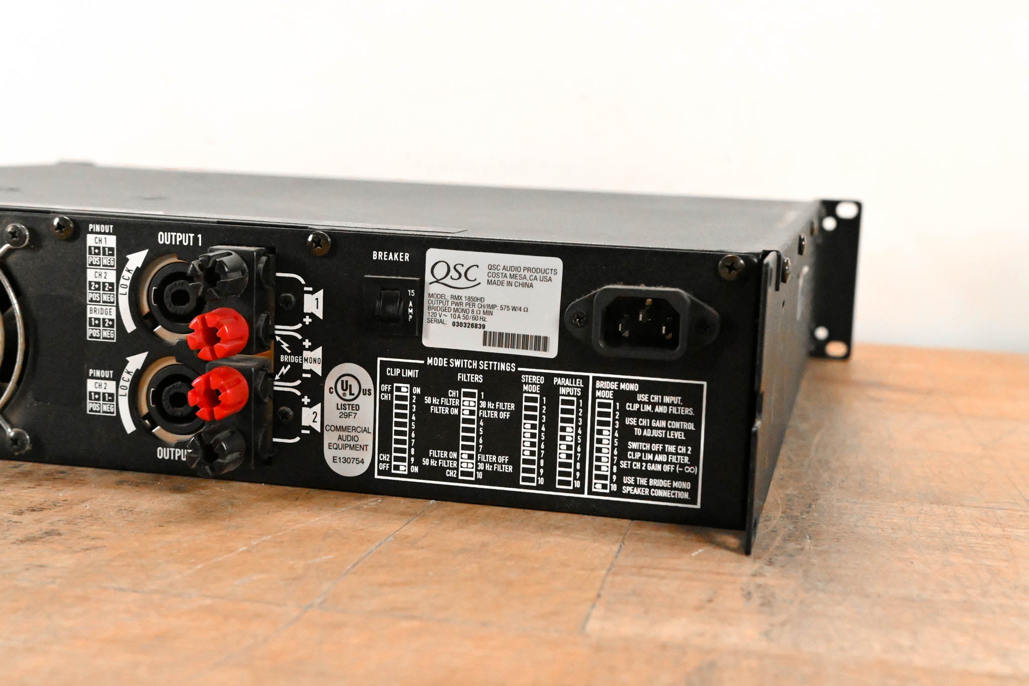 QSC RMX1850HD 2-Channel Power Amplifier