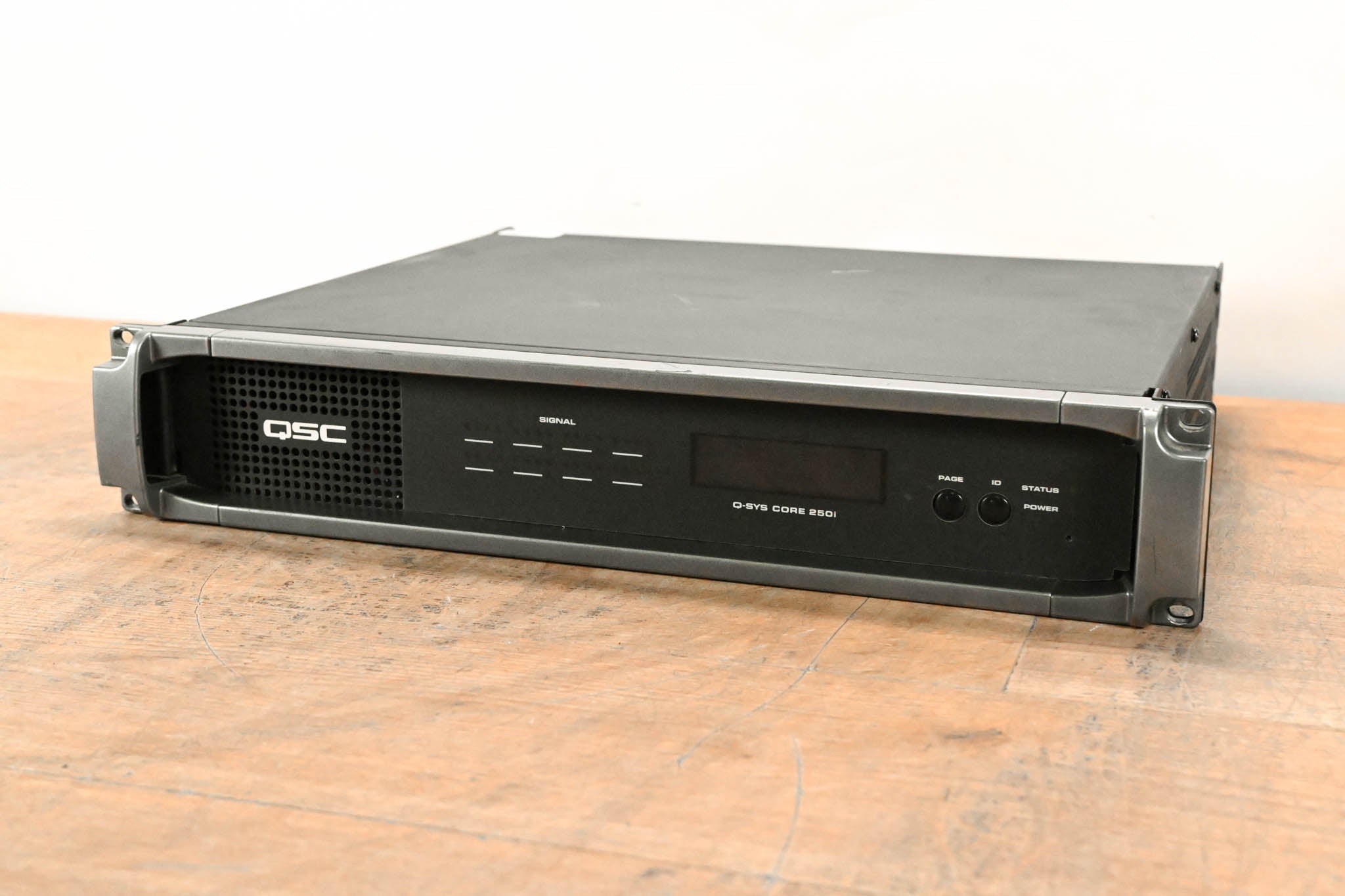 QSC Q-SYS Core 250i Integrated System Processor