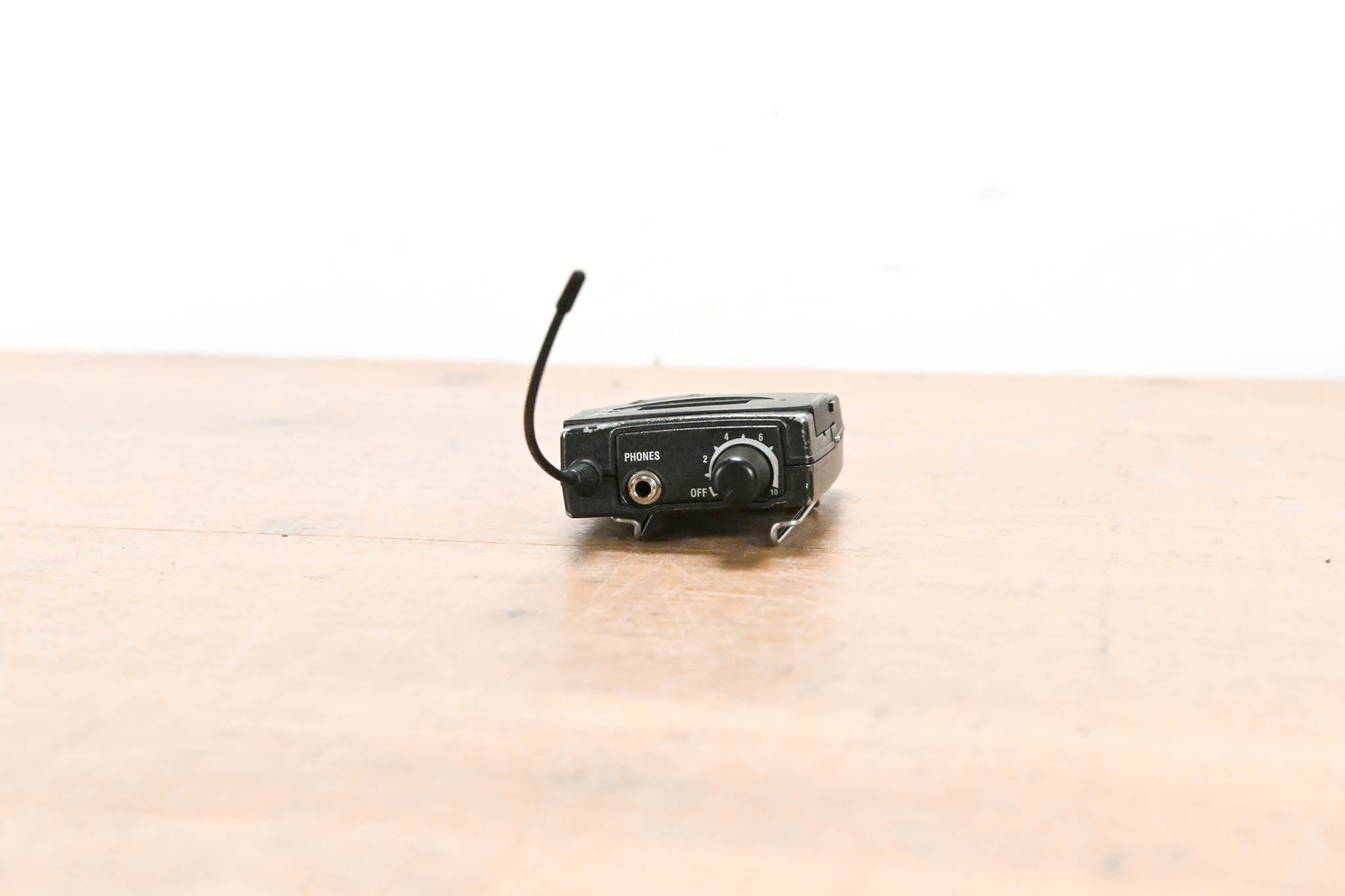 Sennheiser ew 300 IEM G3 Wireless IEM System 566-608 MHz NO POWER SUPPLY