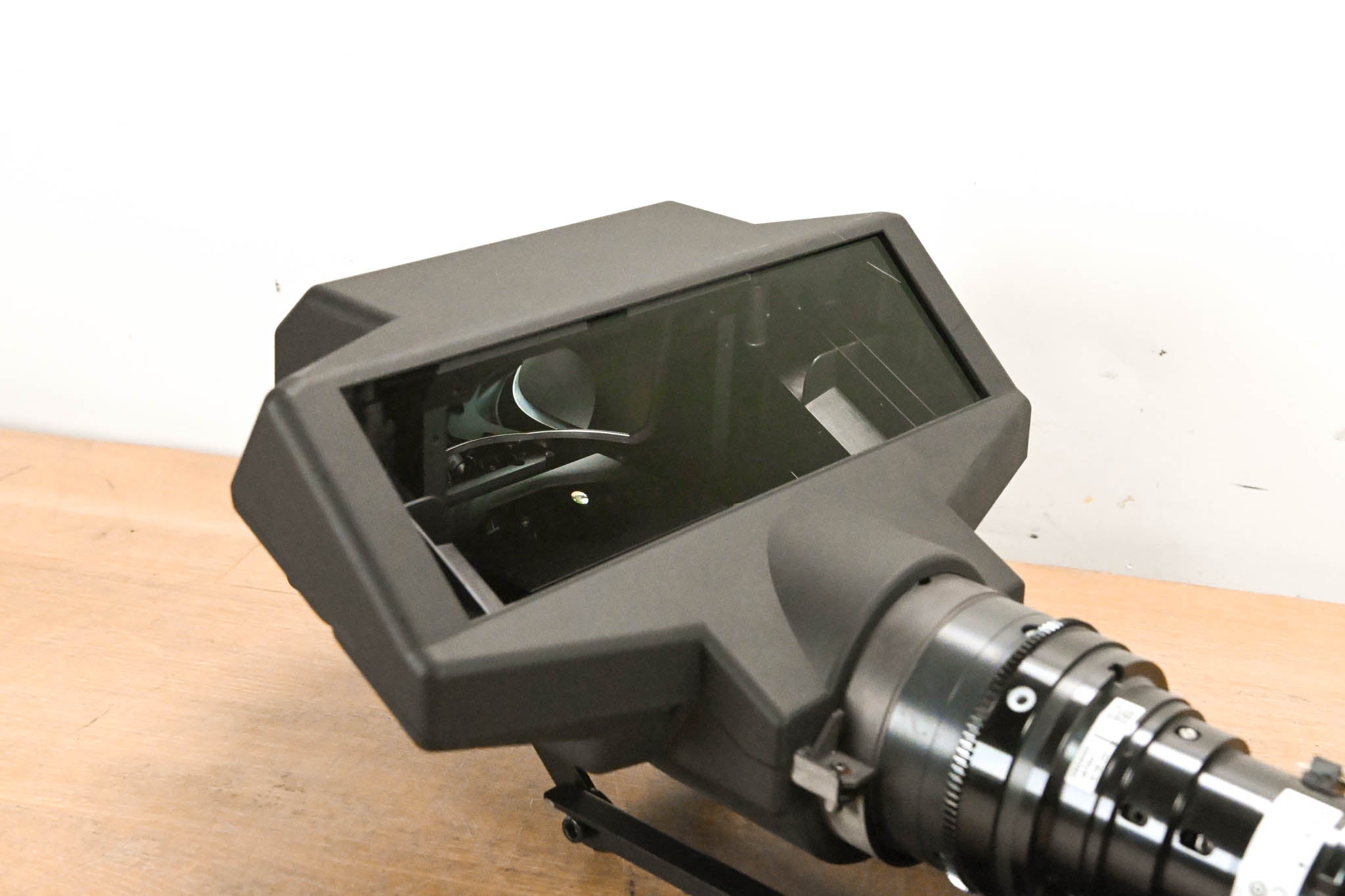 Vivitek D88-UST01B Ultra Short Throw Projector Lens