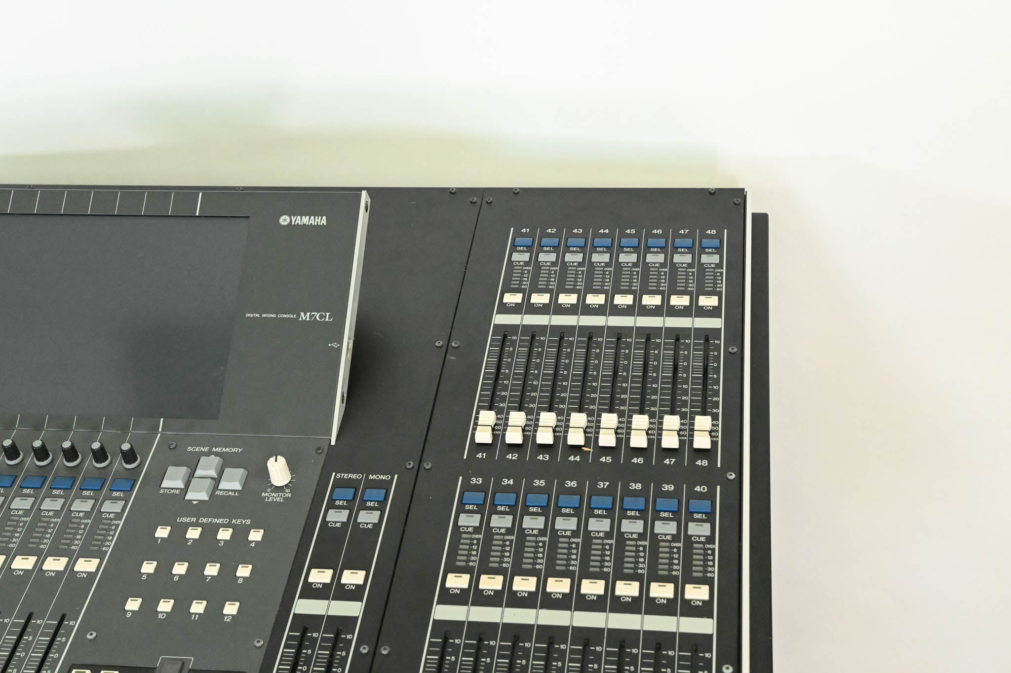 Yamaha M7CL-48 48-Channel Digital Audio Mixing Console