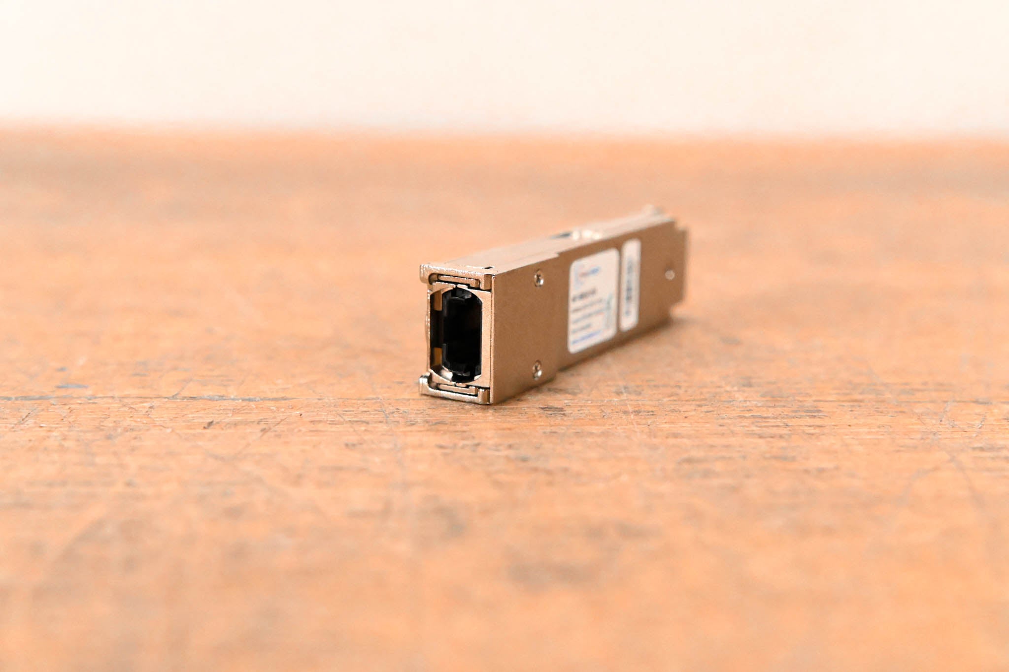 Unique Digital 407-BBOZ-UDI 40G SR4 QSFP+ Transceiver (850 nm, DOM, MPO)