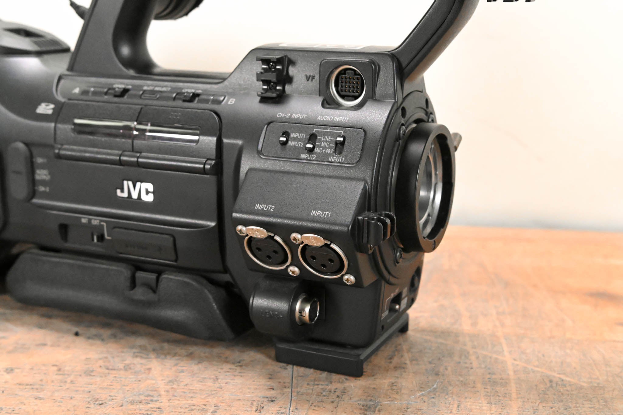 JVC GY-HM790CHU ProHD ENG / Studio Camera