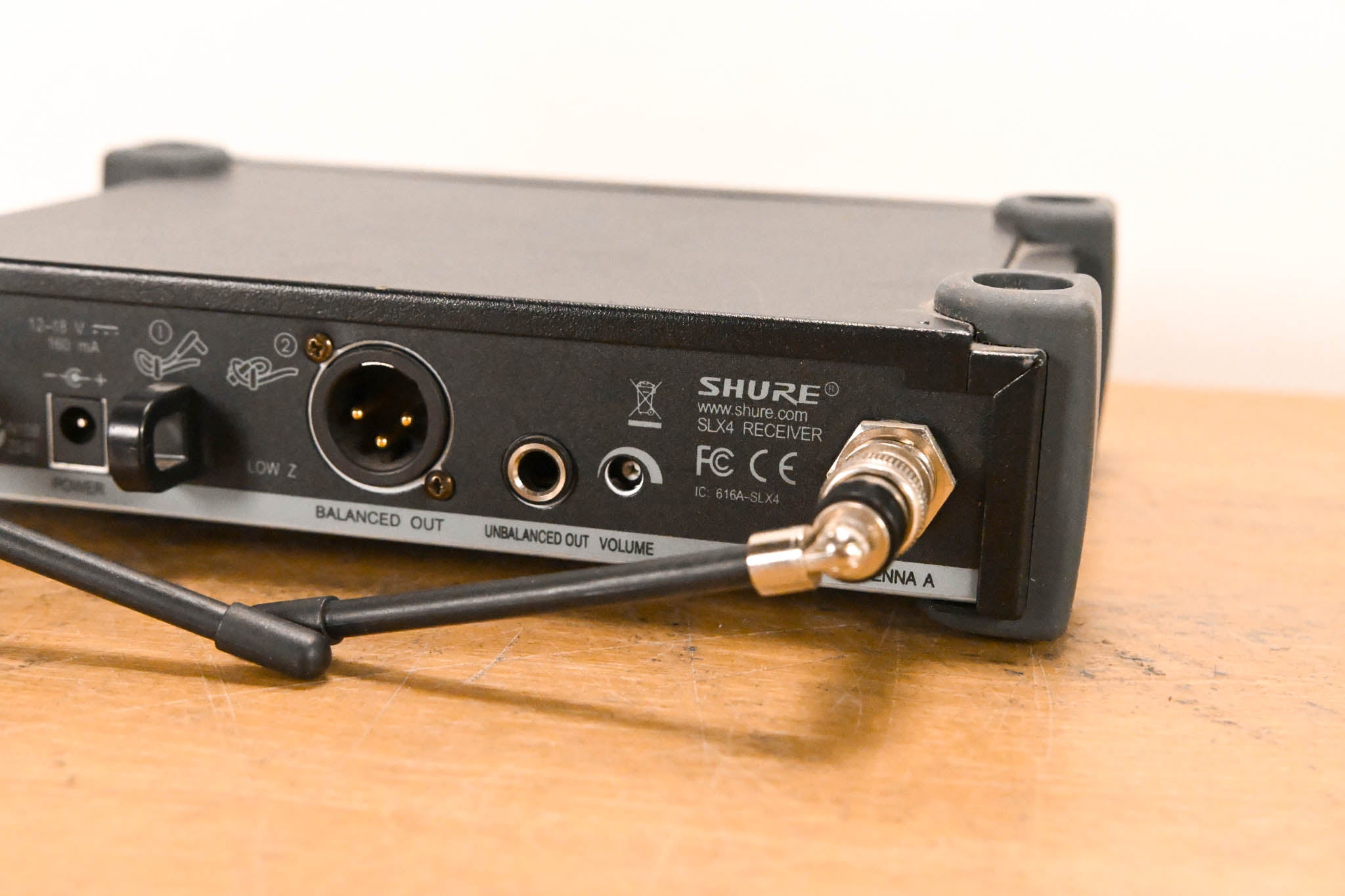 Shure SLX14-H5 Wireless Bodypack System - 518-542 MHz (NO POWER SUPPLY)