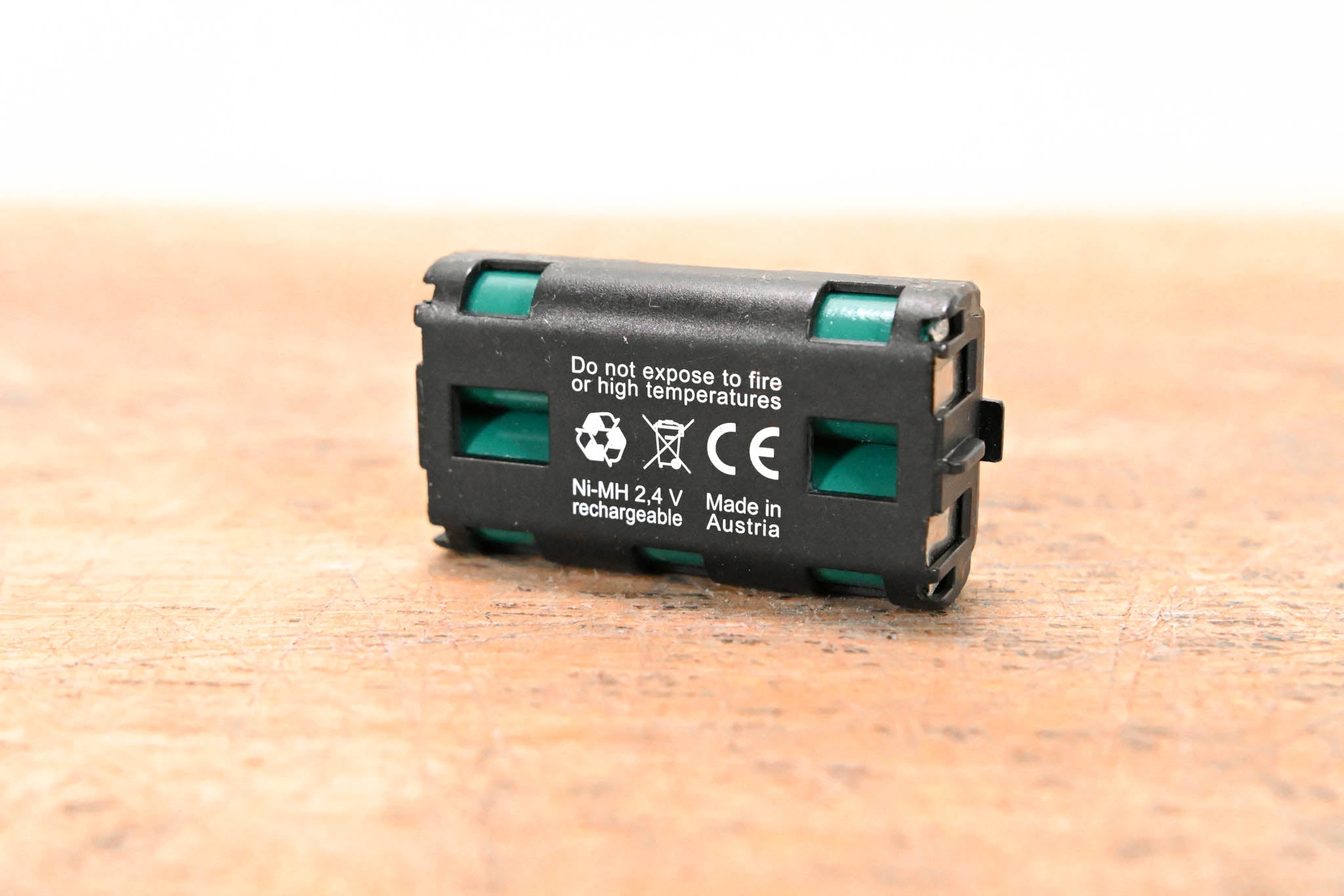 AKG BP4000 Battery Pack for WMS4000/4500 Wireless Microphone System