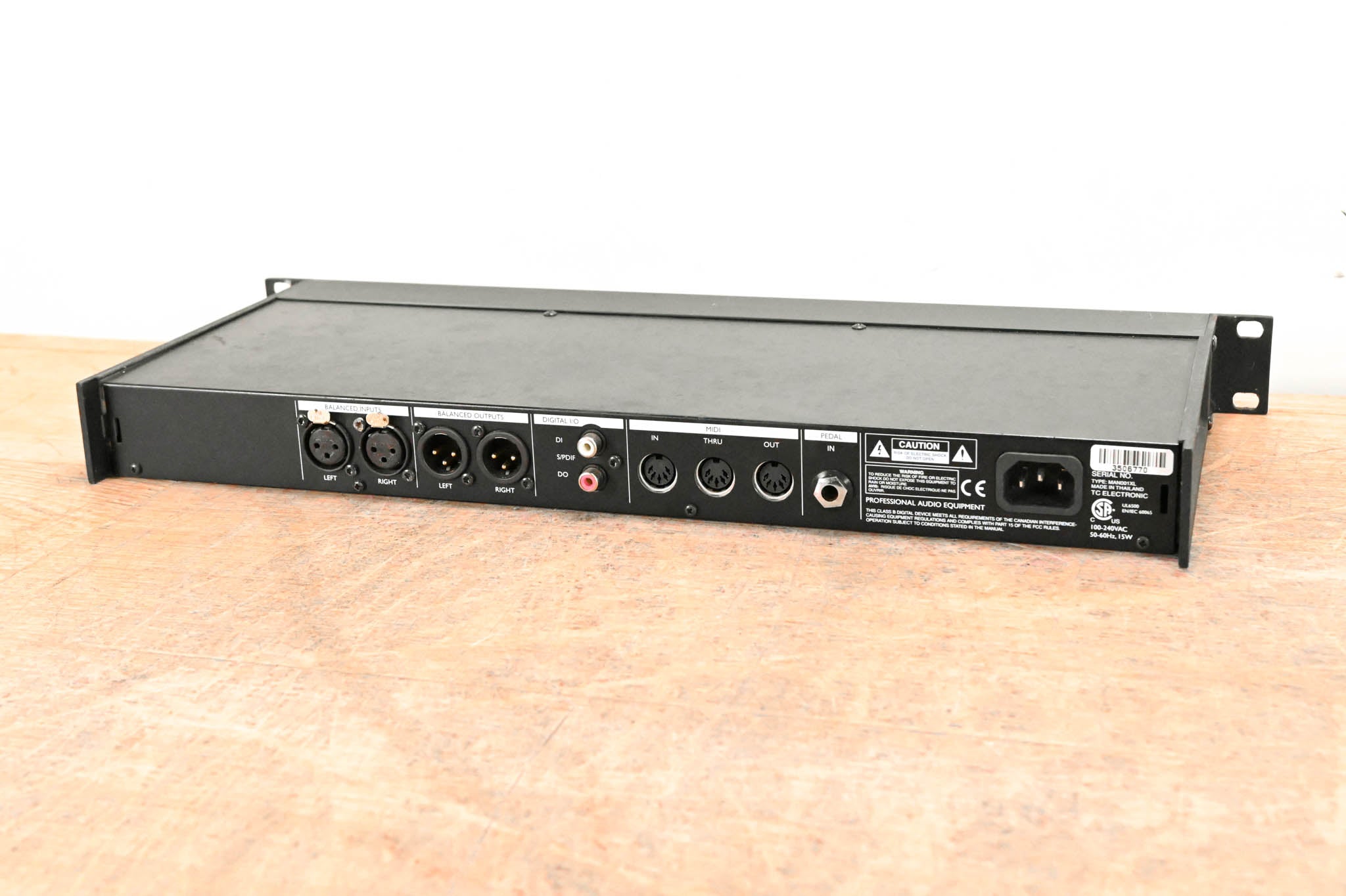 TC Electronic M-ONE XL Dual-Engine Effects Processor