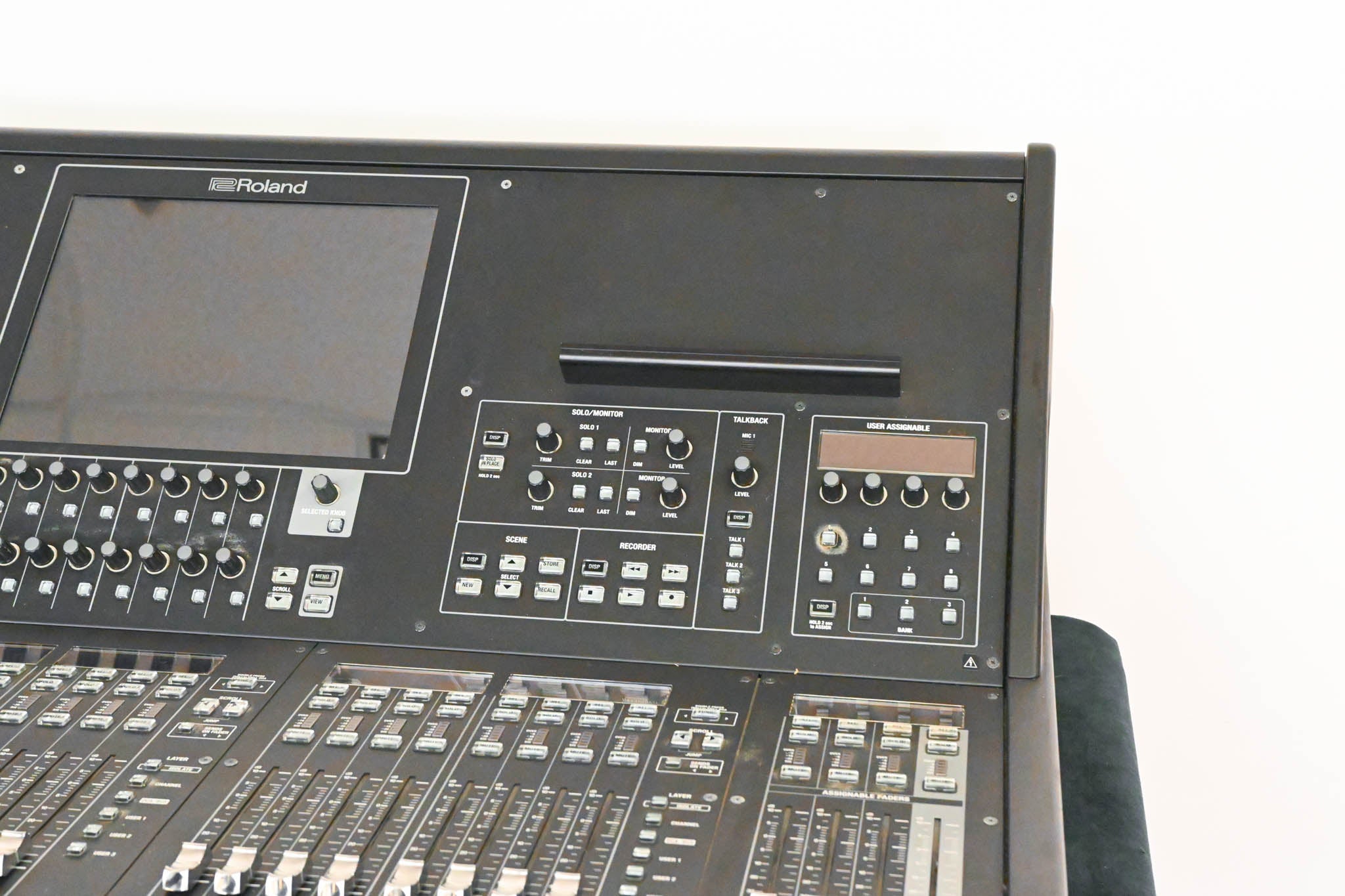 Roland M-5000 Live Mixing Console