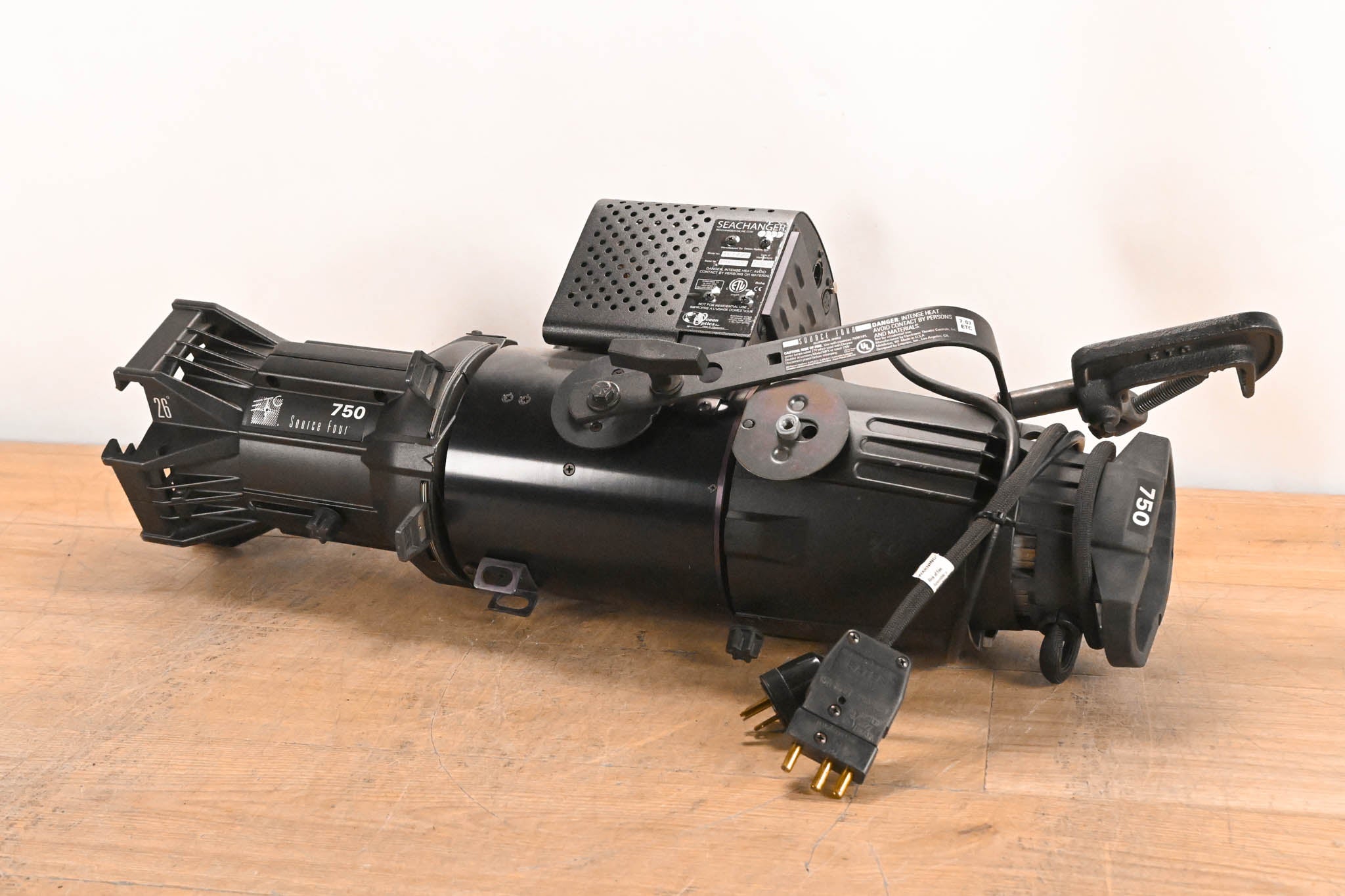 ETC Source Four 750 26 Degree Leko w/OceanOptics SeaChanger Color Engine