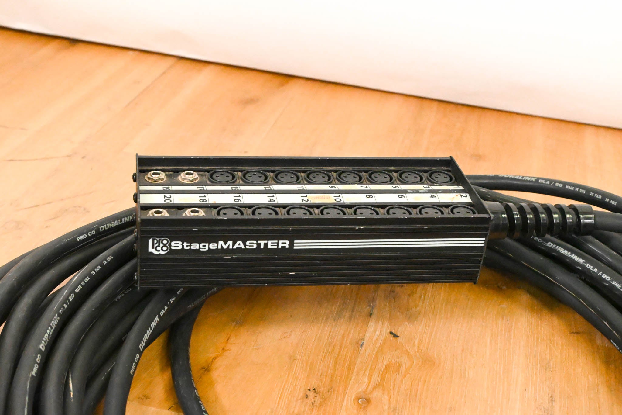ProCo StageMaster SMA1604FBQ-100 16x4 Stage Box with 1/4" Returns - 100'