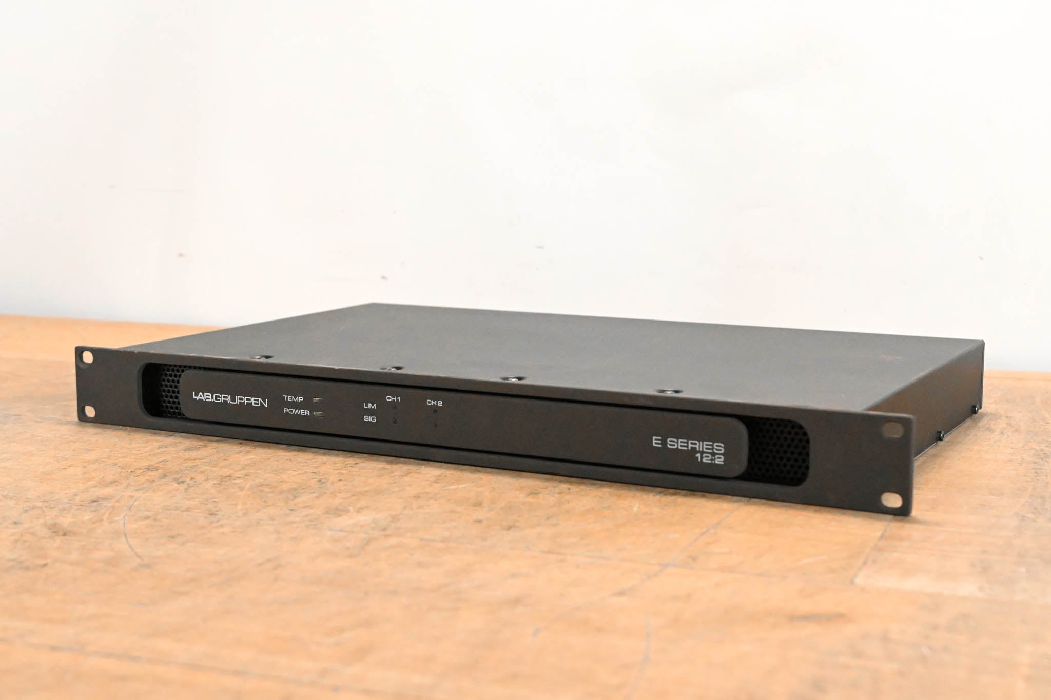 Lab Gruppen E12:2 1200W 2-Channel Installation Power Amplifier