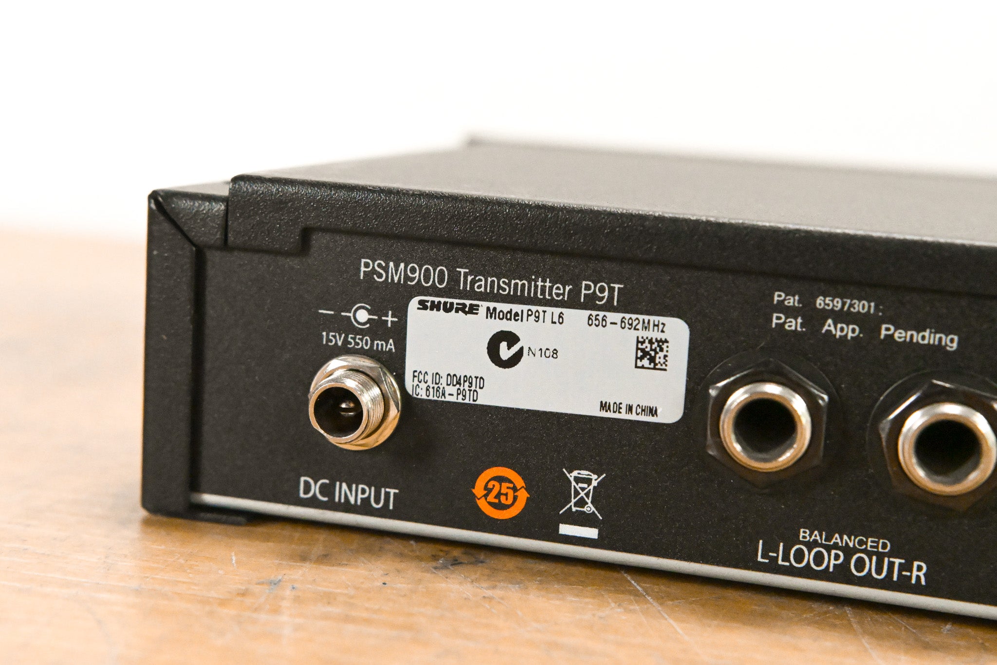 Shure PSM 900 Wireless IEM System L6 Band: 656-692 MHz (NO POWER SUPPLY)
